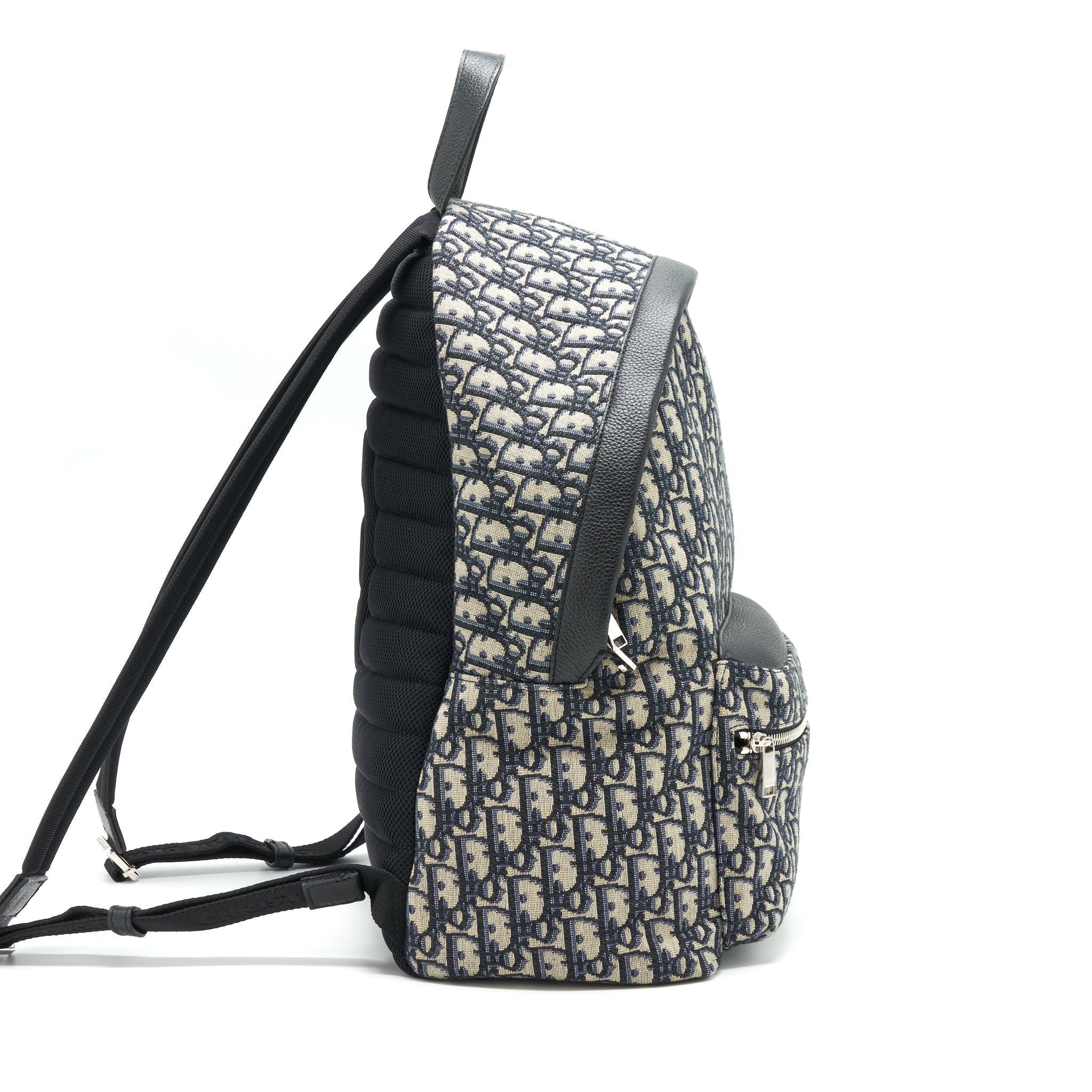 dior-rider-backpack-beige-and-black-dior-oblique-jacquard