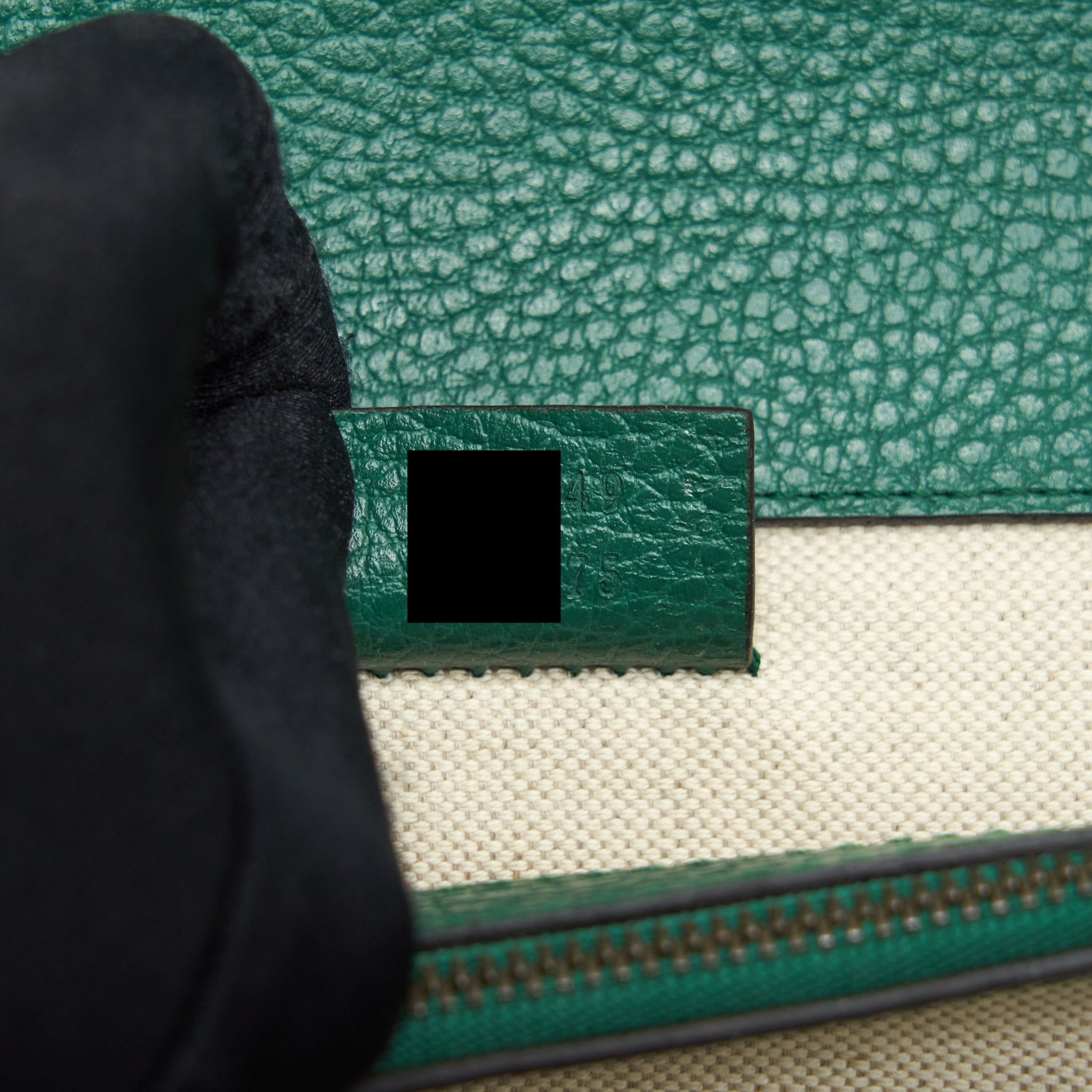 gucci-dionysus-small-shoulder-bag-green-with-multicolour-hardware