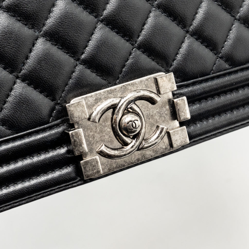chanel-medium-boy-bag-lambskin-black-ruthenium-hardware-1