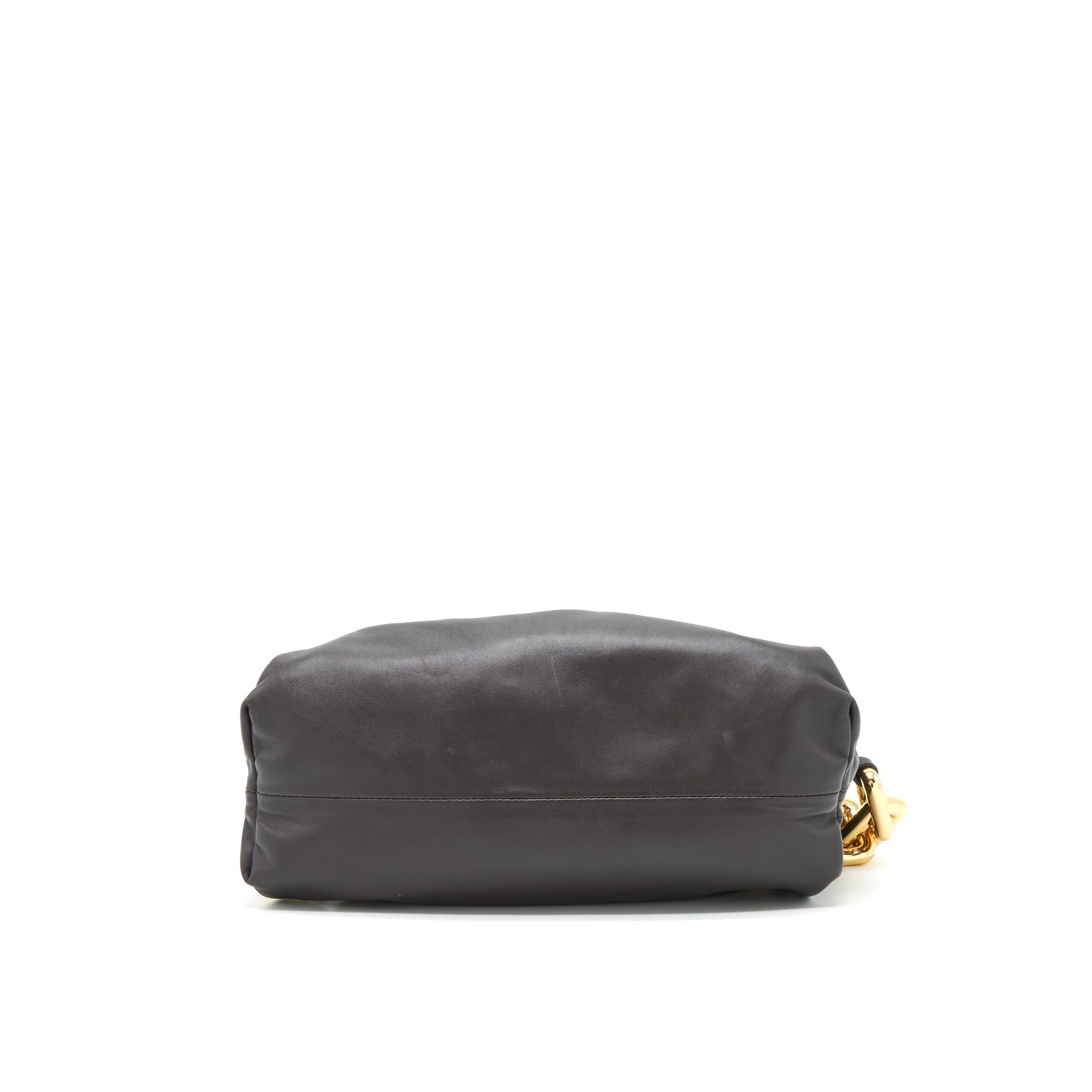 bottega-veneta-chain-pouch-calfskin-fondant-ghw