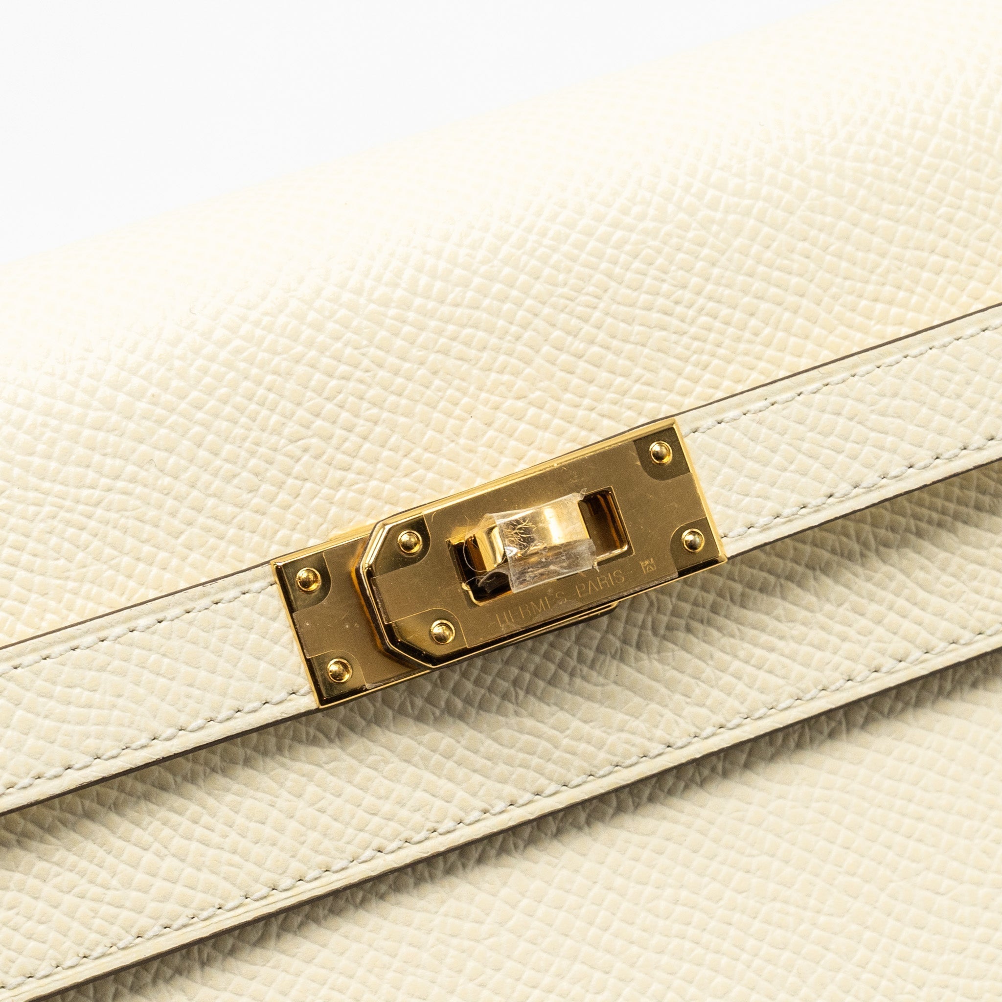 hermes-classic-kelly-to-go-epsom-nata-ghw-stamp-b