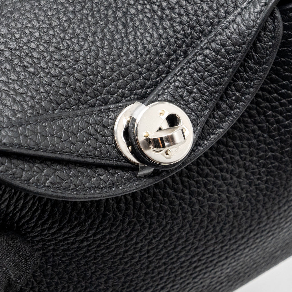 hermes-mini-lindy-clemence-black-shw-stamo-u