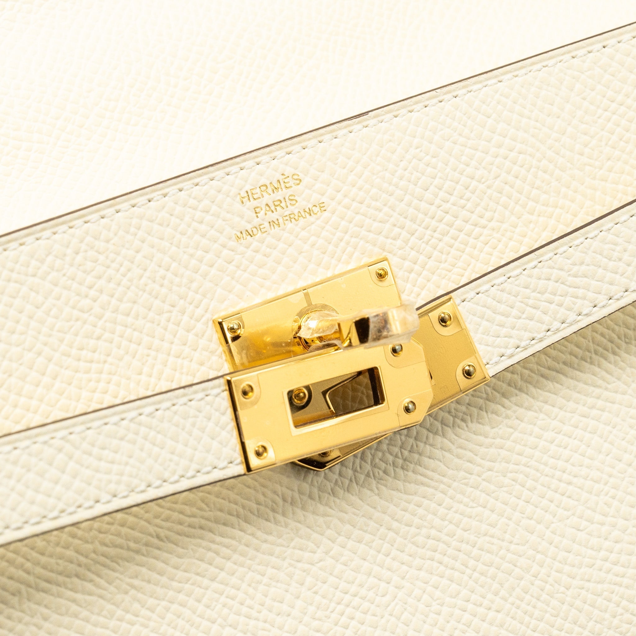 hermes-classic-kelly-to-go-epsom-nata-ghw-stamp-b