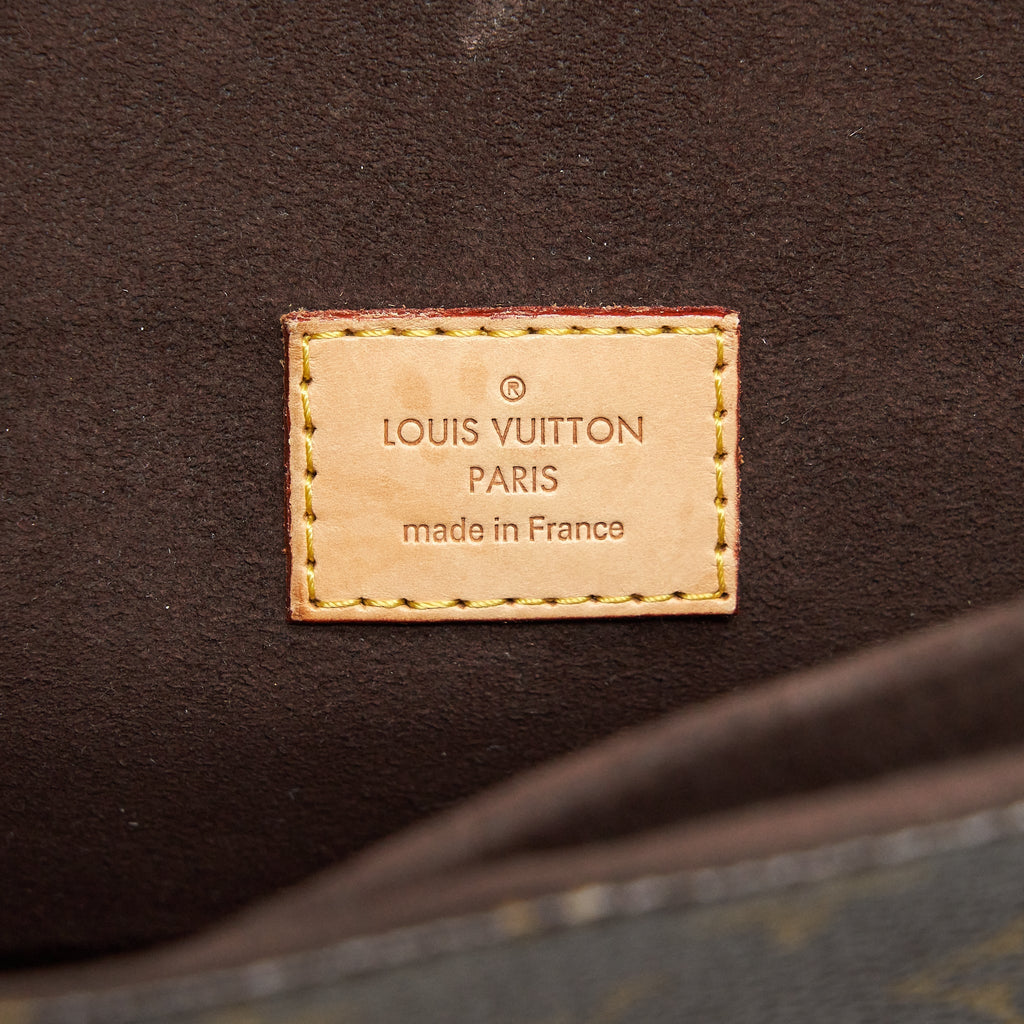 louis-vuitton-pochette-metis-monogram-canvas-year-2015