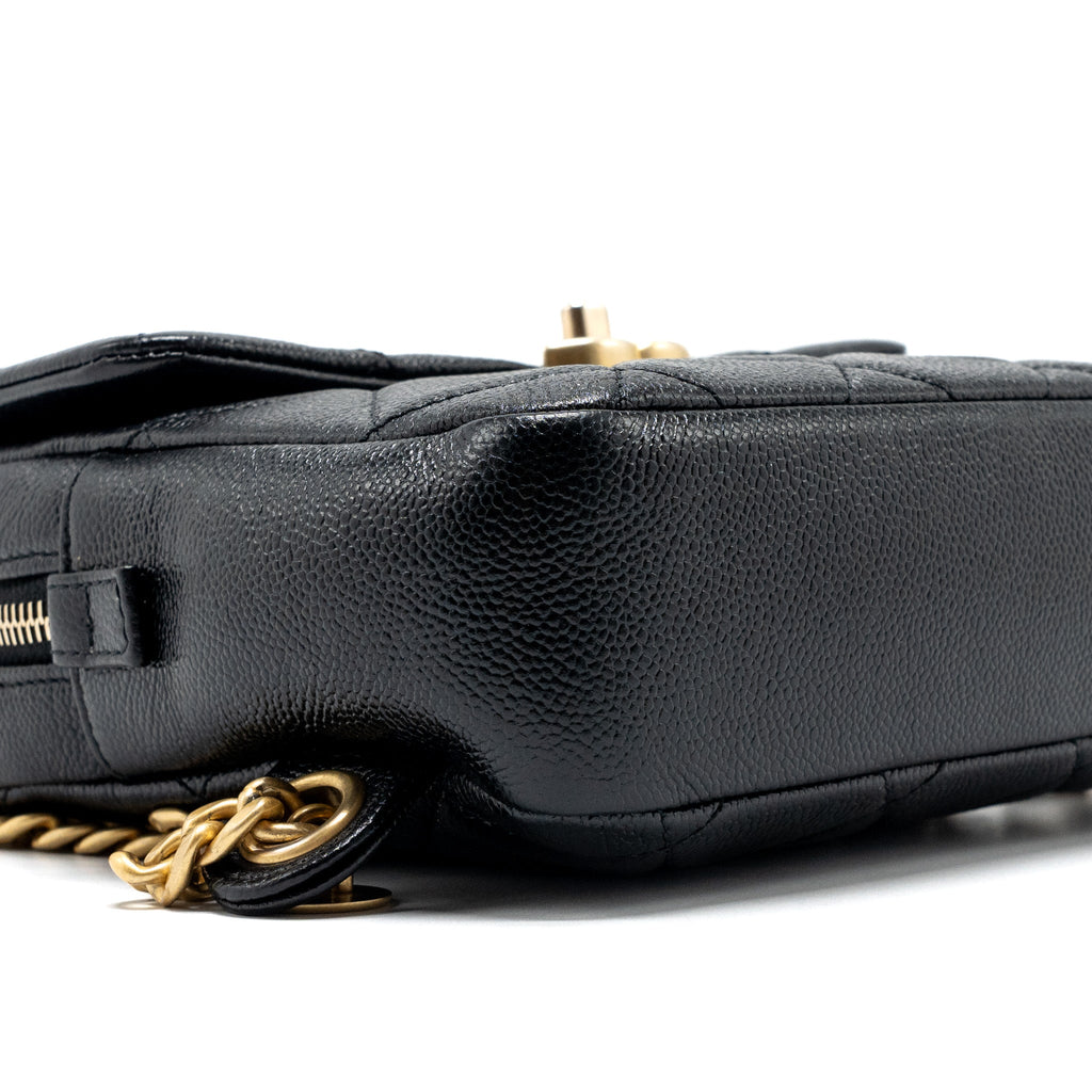 chanel-quilted-flap-backpack-caviar-black-ghw-microchip
