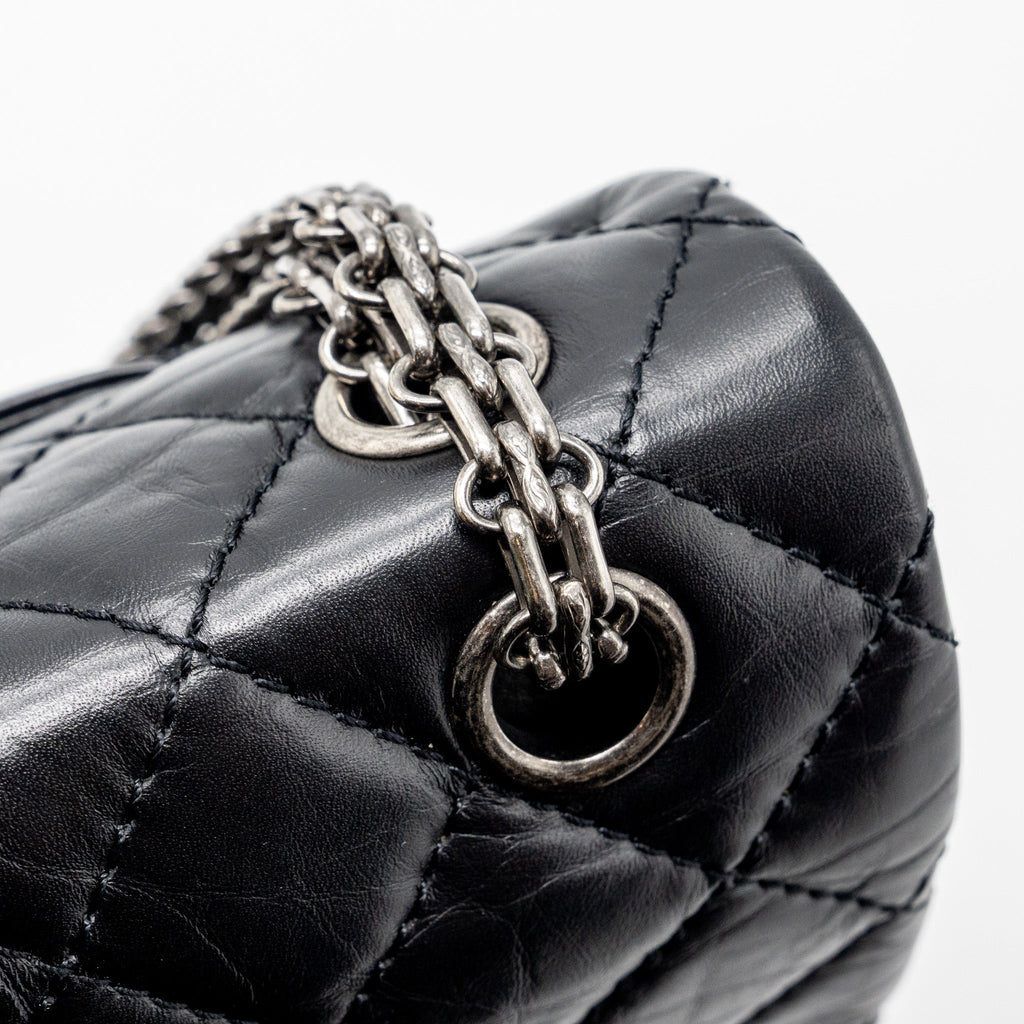 chanel-2-55-226-reissue-flap-bag-aged-calfskin-black-ruthenium-hardware-copy