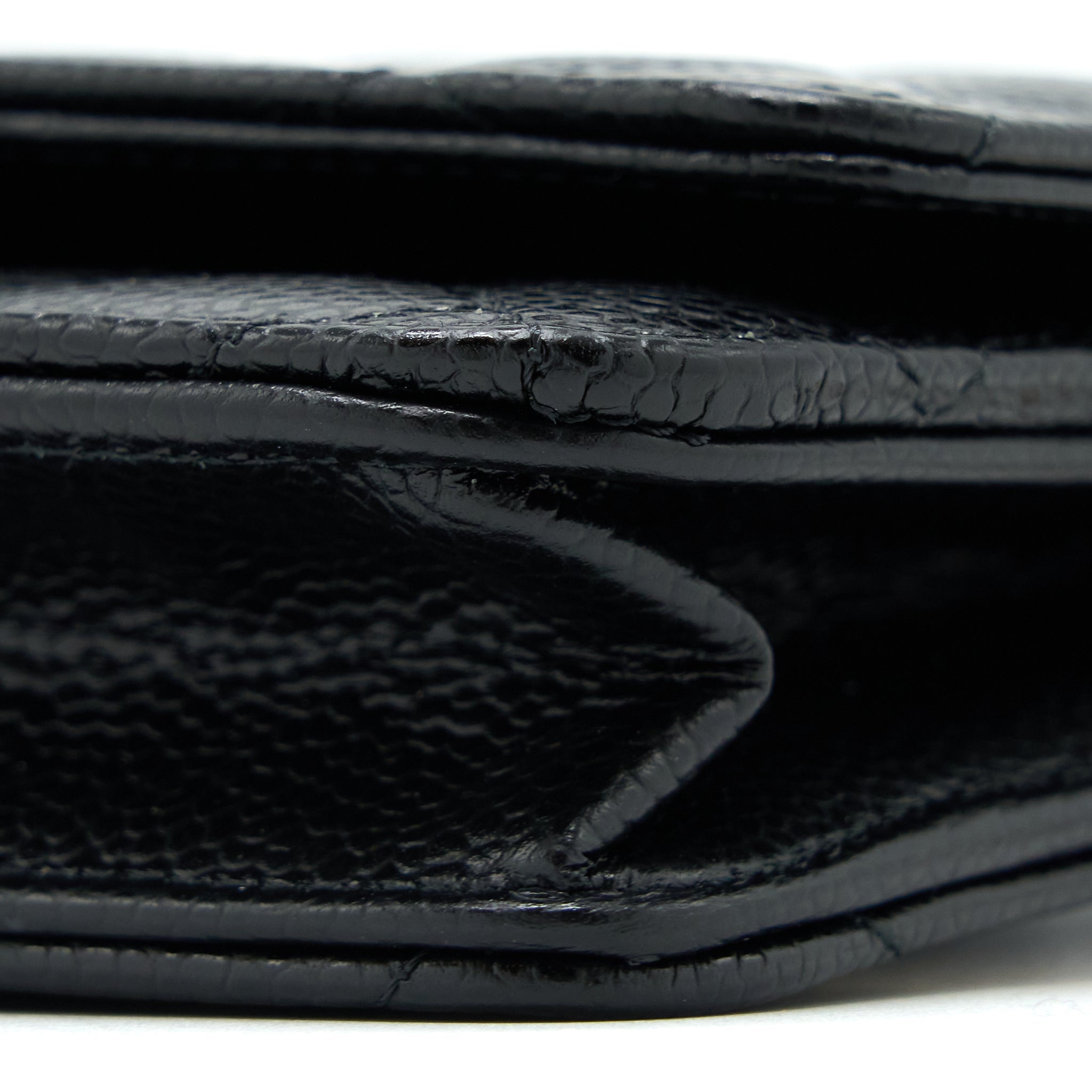 chanel-classic-wallet-on-chain-caviar-black-ghw-microchip-15