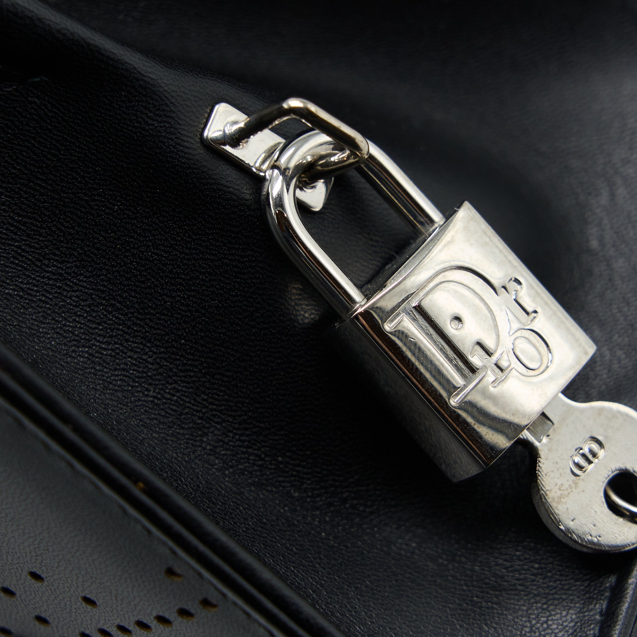 dior-vintage-lady-dior-long-cuir-bag-calfskin-black-shw