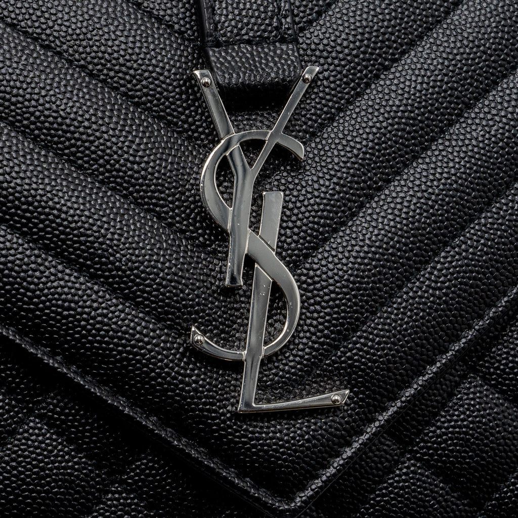 saint-laurent-ysl-envelope-medium-chain-bag-grained-calfskin-mix-matelasse-black-shw