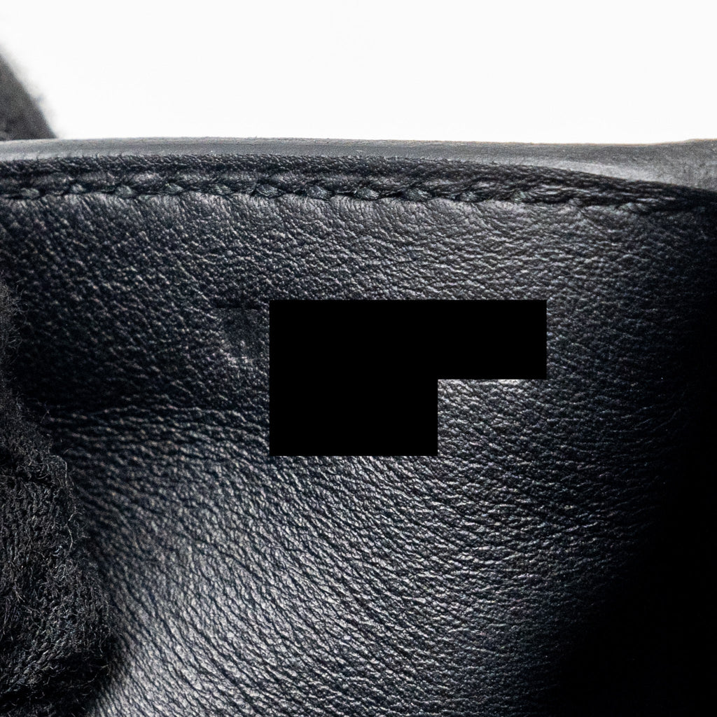 hermes-mini-lindy-clemence-black-shw-stamo-u