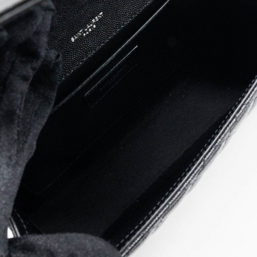 saint-laurent-ysl-envelope-medium-chain-bag-grained-calfskin-mix-matelasse-black-shw