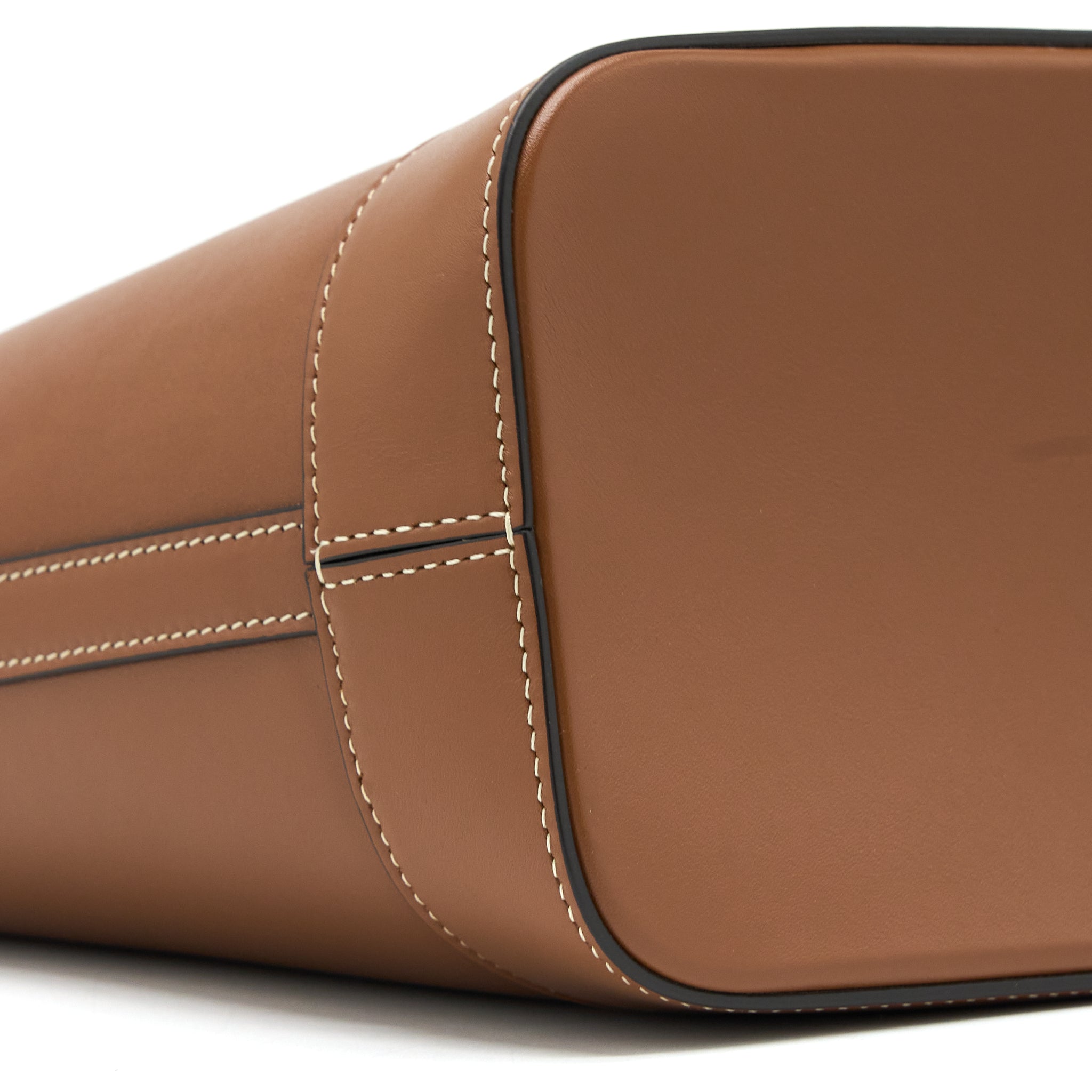 celine-small-bucket-cuir-triomphe-calfskin-tan-ghw