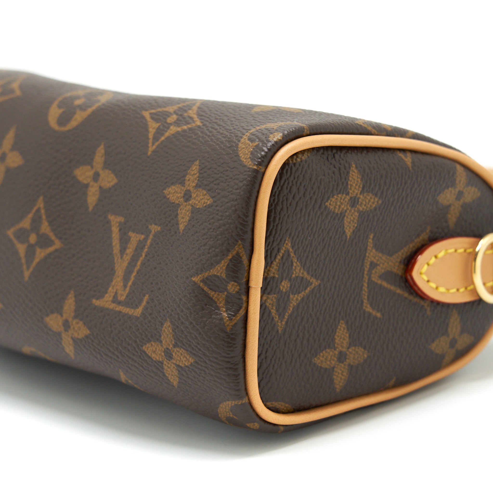 louis-vuitton-nano-speedy-monogram-canvas-new-version