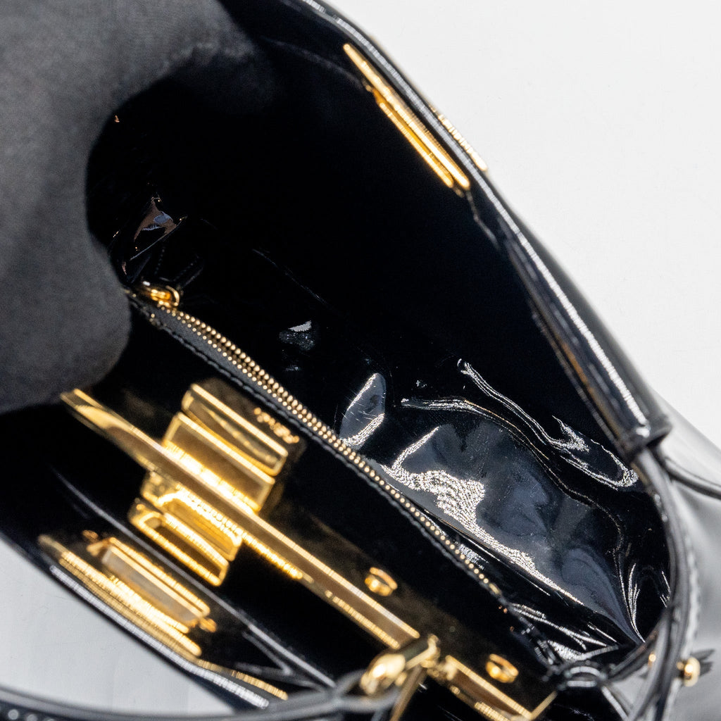 fendi-mini-peekaboo-patent-black-ghw