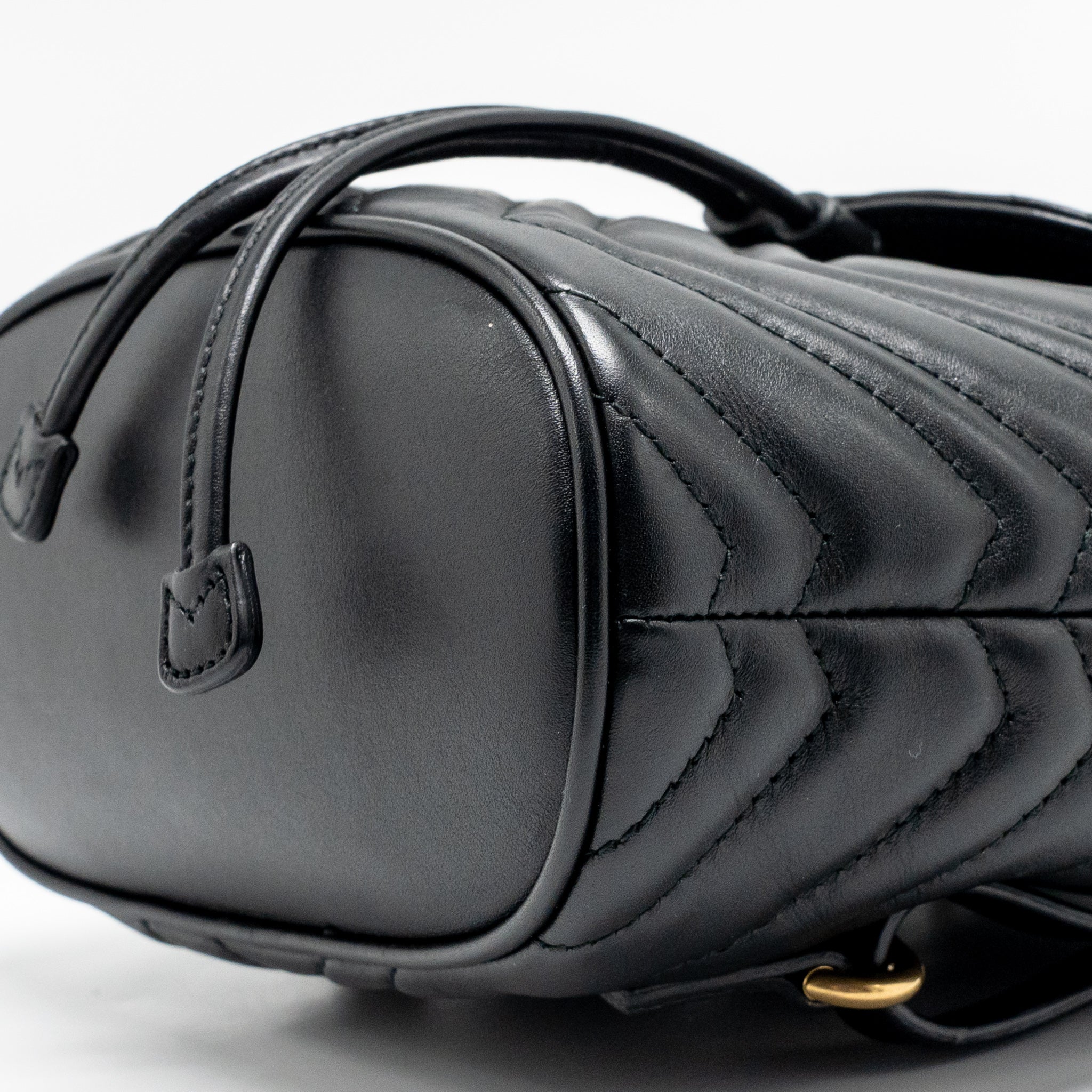 gucci-gg-marmont-backpack-calfskin-black-ghw