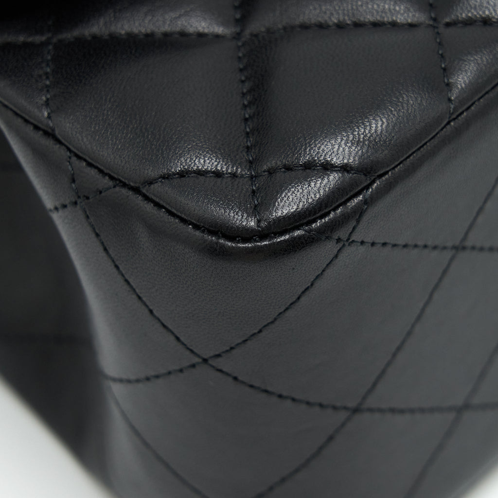 chanel-jumbo-classic-double-flap-lambskin-black-shw