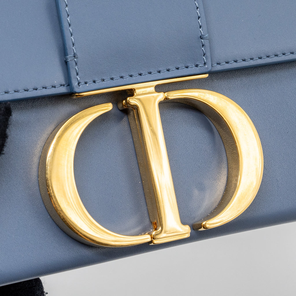 dior-30-montaigne-box-bag-calfskin-light-blue-ghw
