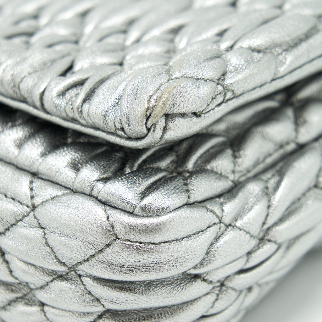 miu-miu-iconic-crystal-cloque-nappa-silver-shw