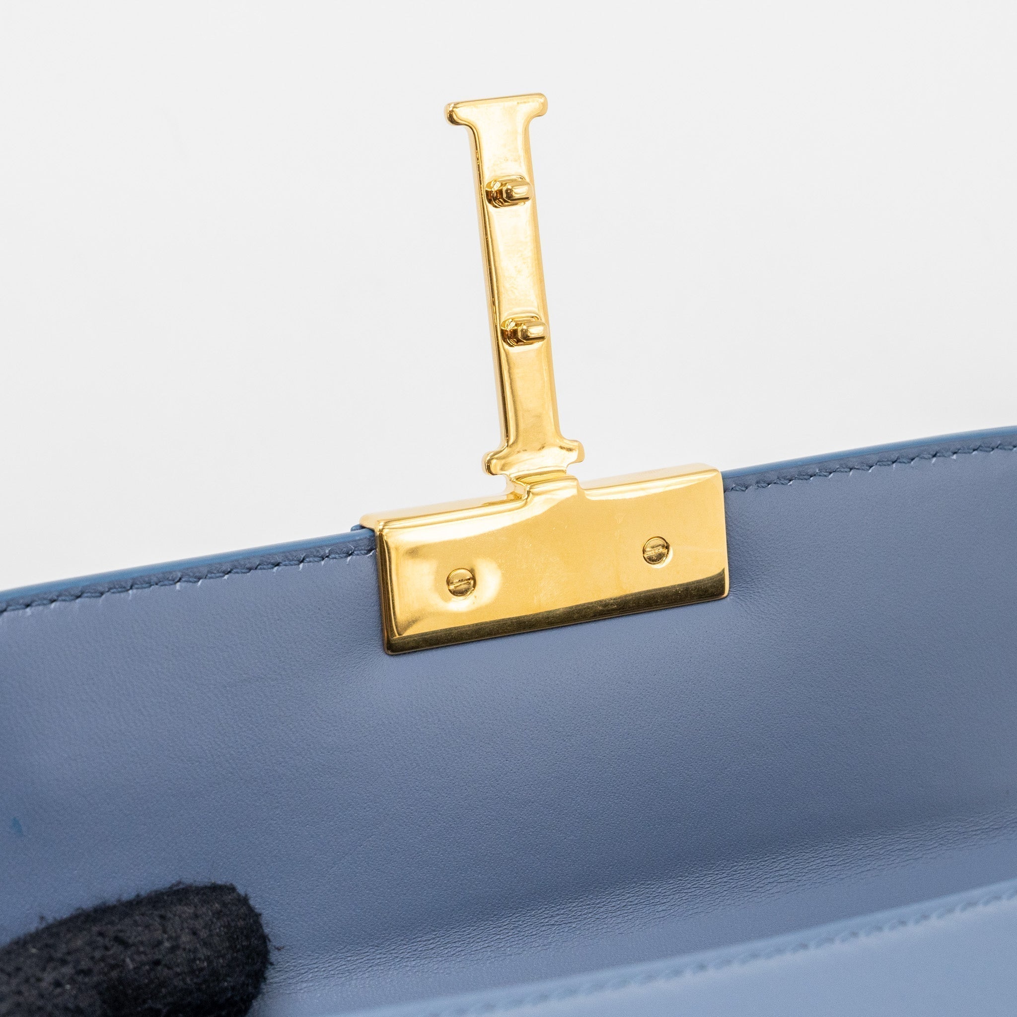 dior-30-montaigne-box-bag-calfskin-light-blue-ghw