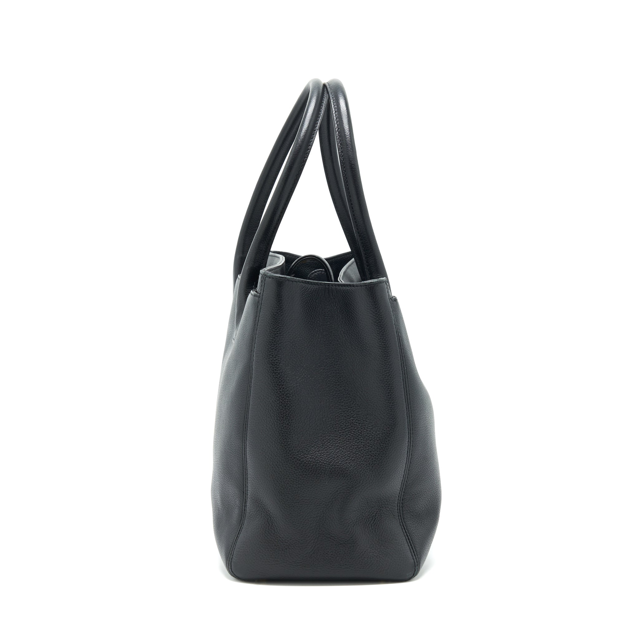 chanel-cerf-tote-bag-grained-calfskin-black-with-ghw