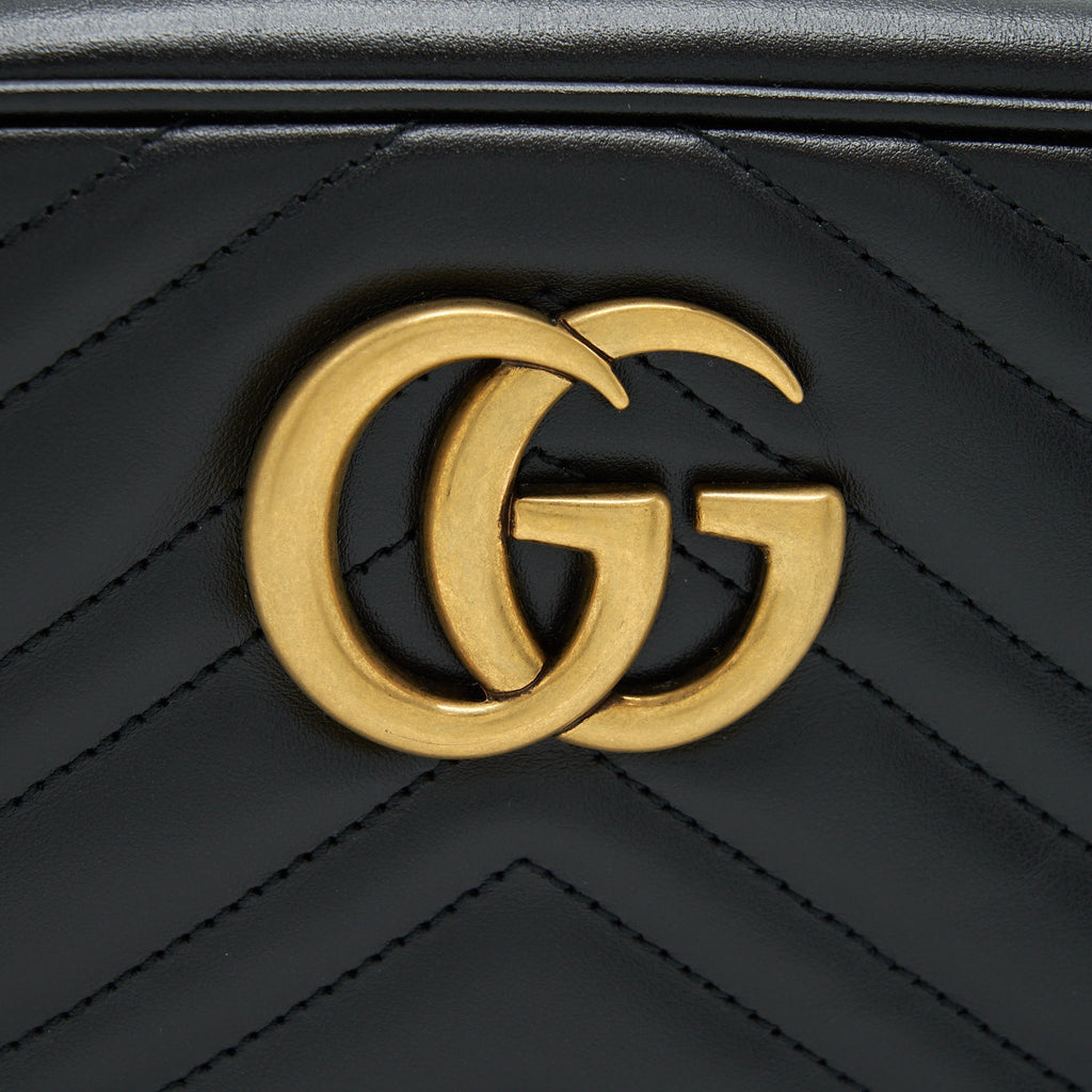 gucci-gg-marmont-small-matelasse-shoulder-bag-calfskin-black-ghw