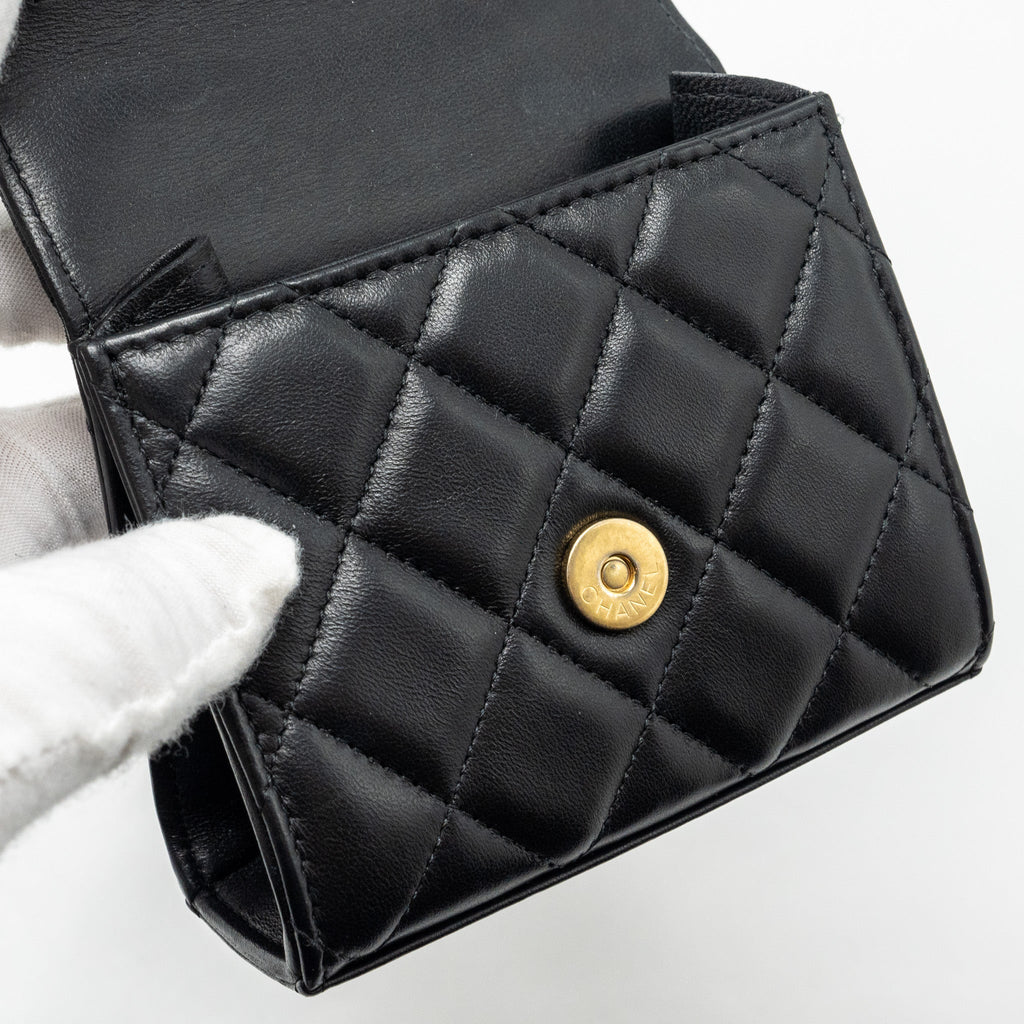 chanel-22b-top-handle-mini-flap-clutch-black-lambskin-ghw-microchip