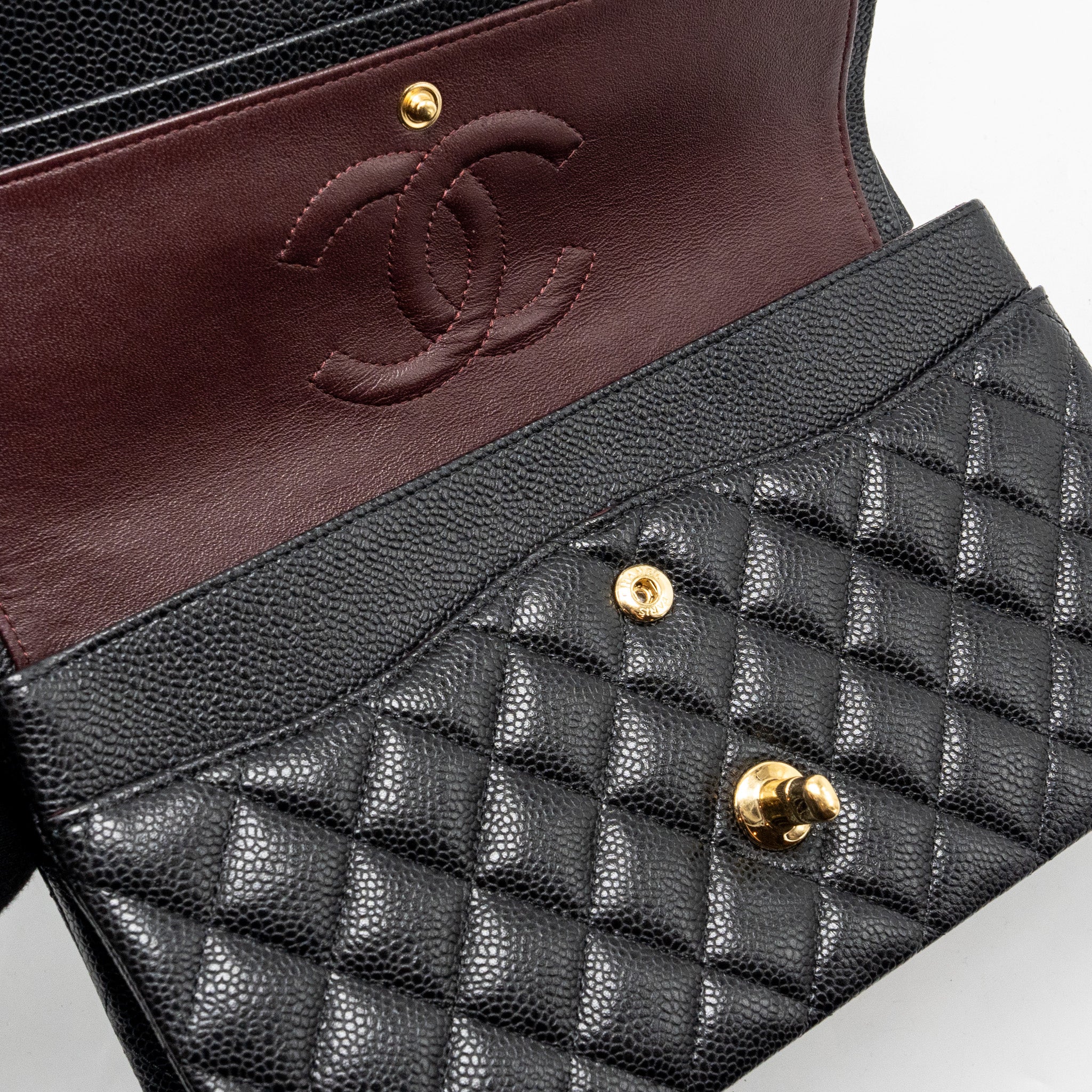 chanel-medium-classic-double-flap-bag-caviar-black-ghw-copy