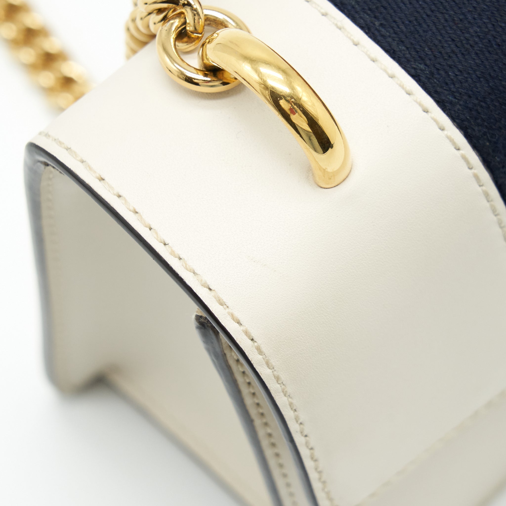 gucci-mini-sylvie-chain-bag-white-ghw-1
