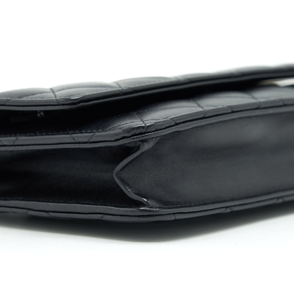 chanel-classic-wallet-on-chain-lambskin-black-shw