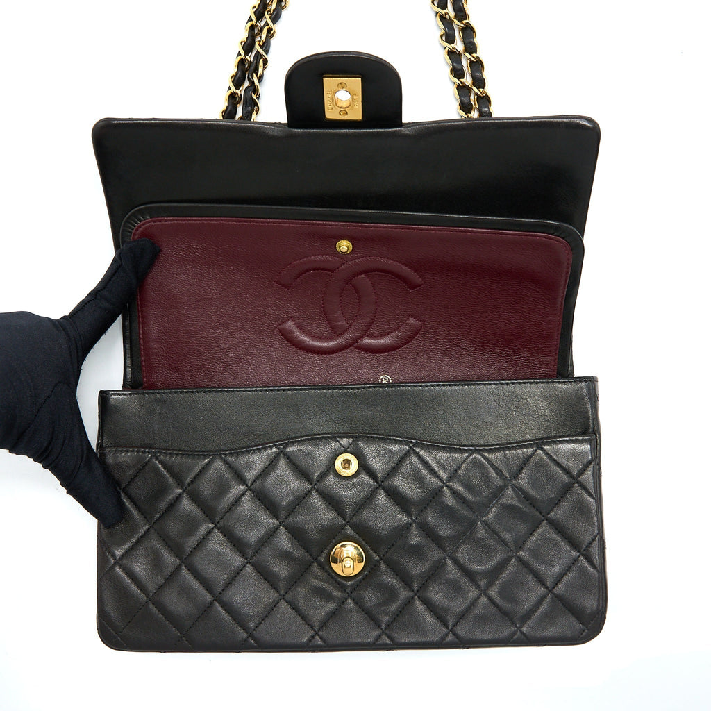 chanel-vintage-classic-double-flap-bag-lambskin-black-ghw