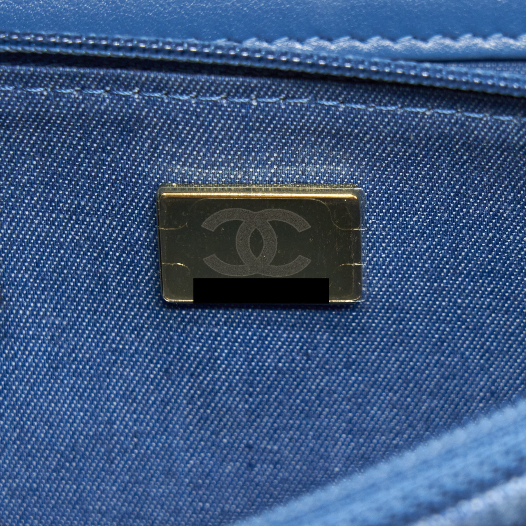 chanel-pearl-crush-wallet-on-chain-denim-blue-ghw