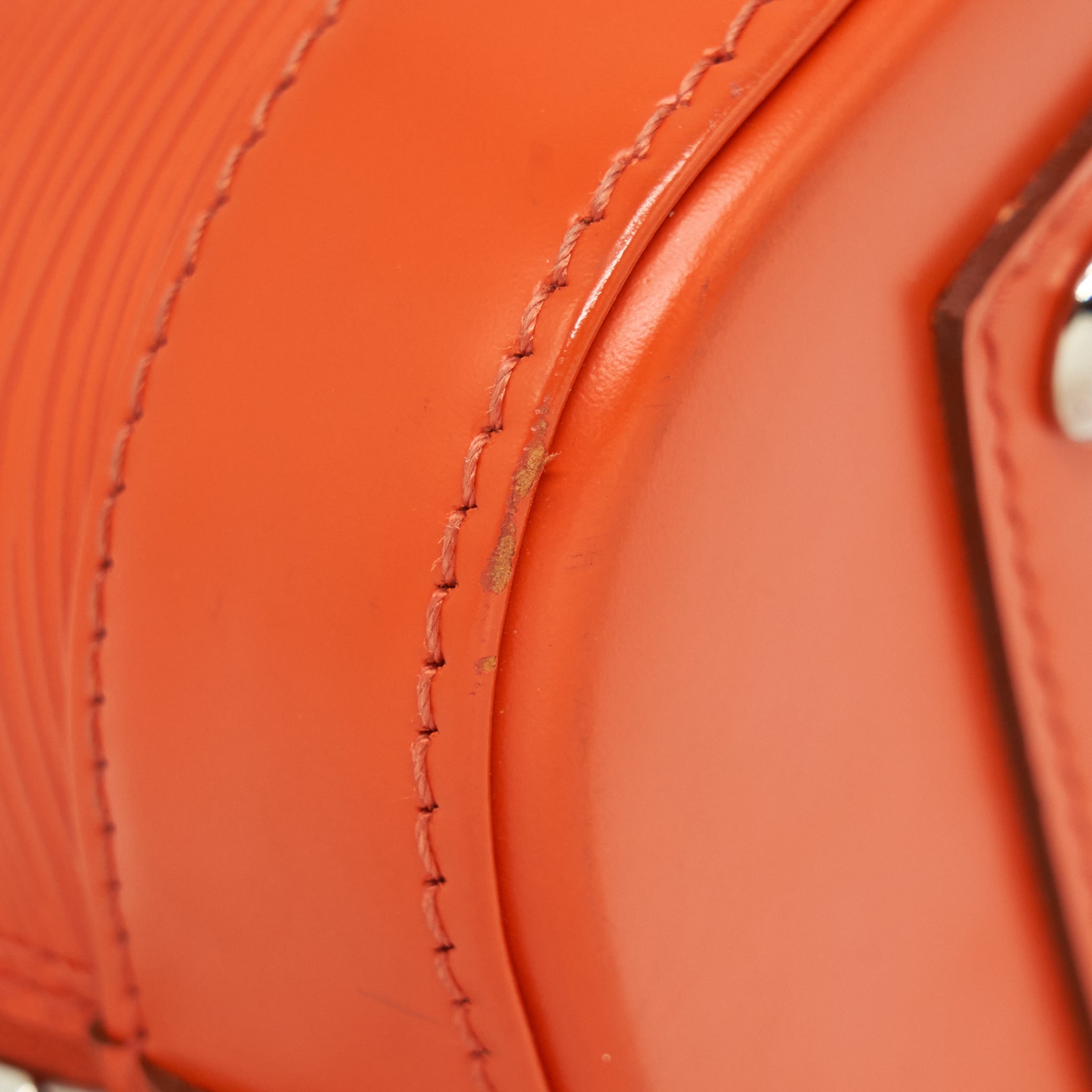 louis-vuitton-alma-bb-epi-orange-shw