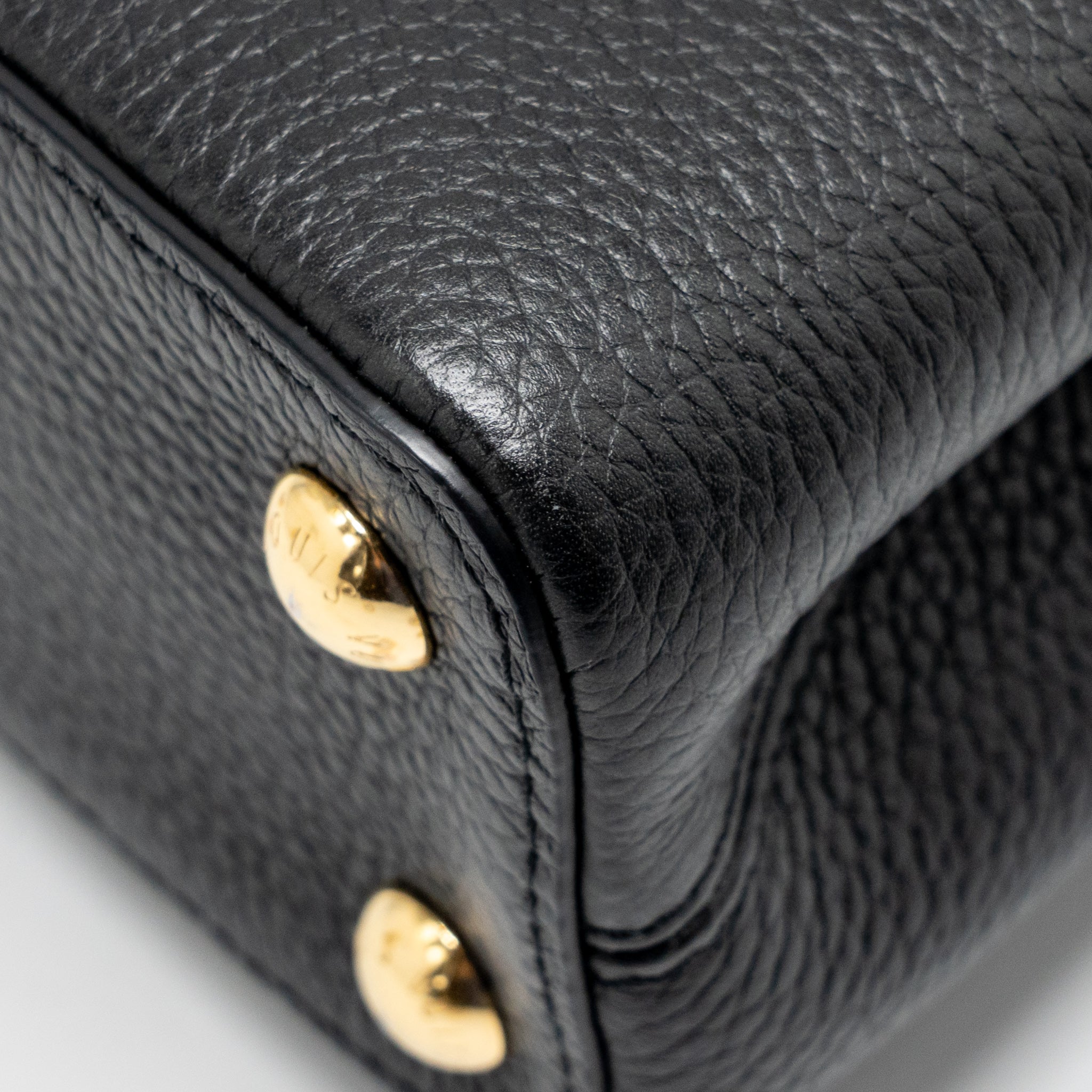louis-vuitton-capucines-bb-with-monogram-flower-embellishments-taurillon-black-ghw