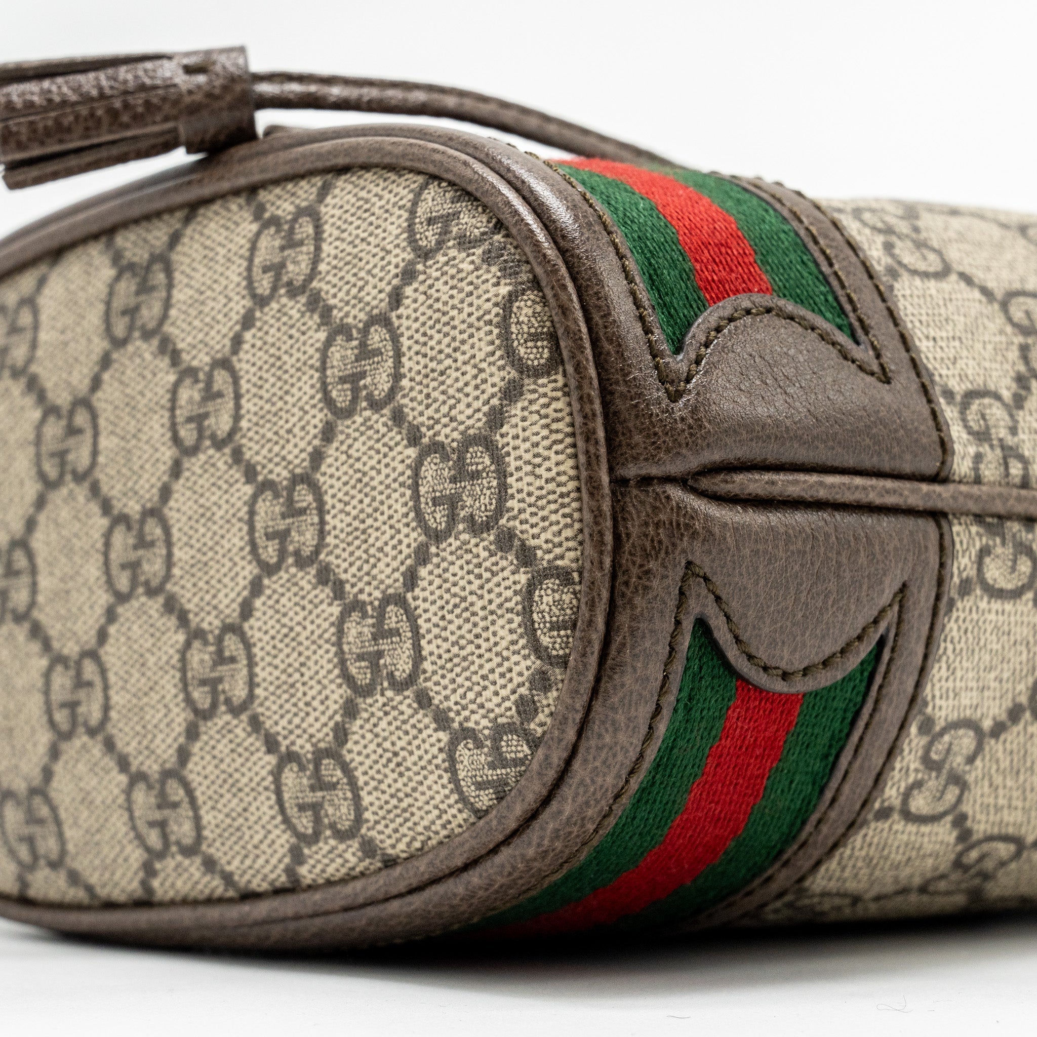 gucci-ophidia-mini-bucket-bag-gg-supreme-canvas-beige-ebony-ghw-copy-1
