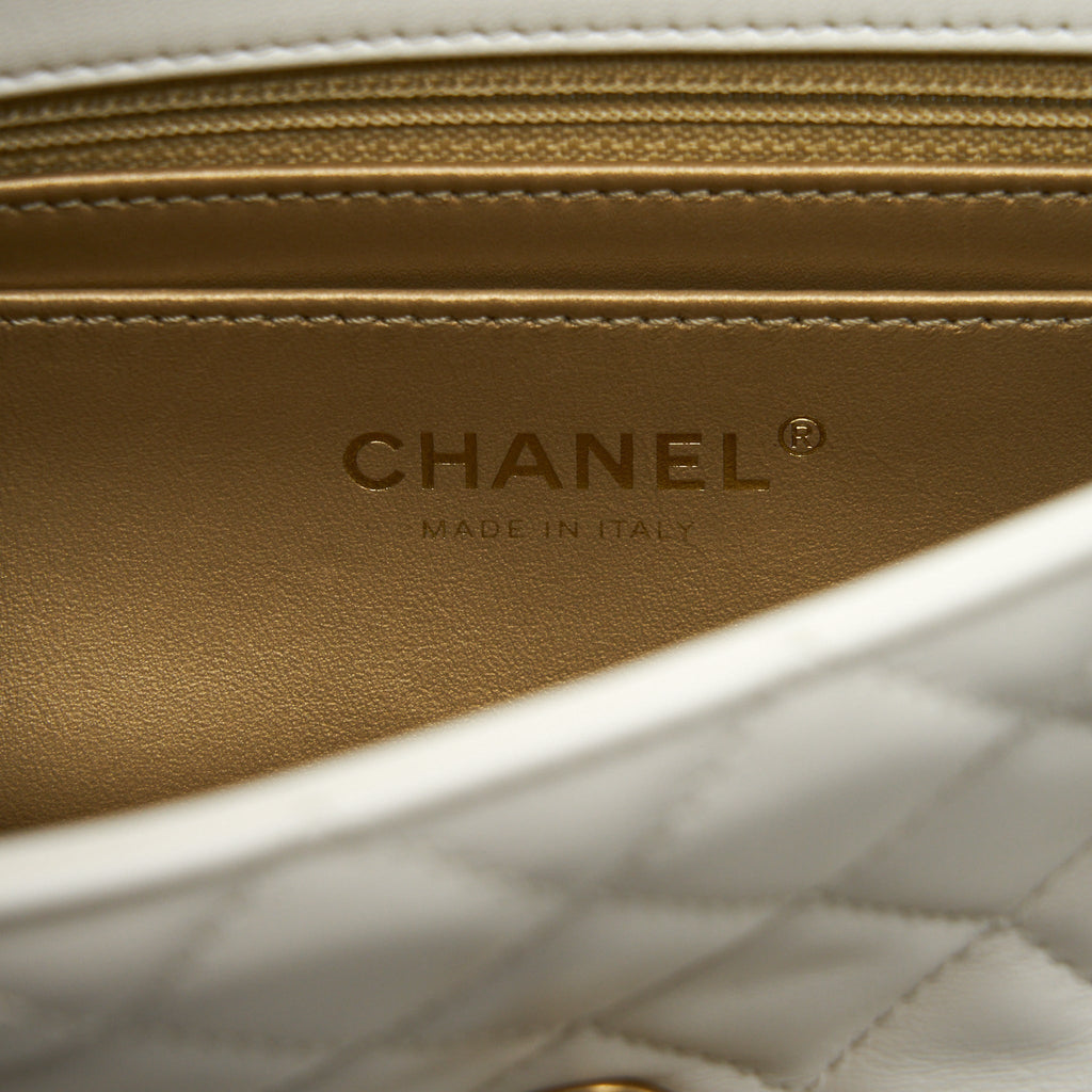 chanel-pearl-crush-mini-rectangular-flap-bag-lambskin-white-ghw-microchip
