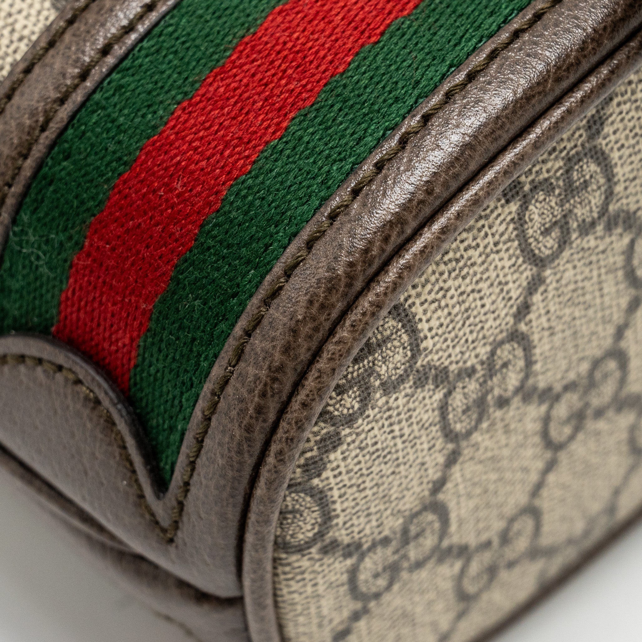 gucci-ophidia-mini-bucket-bag-gg-supreme-canvas-beige-ebony-ghw-copy-1