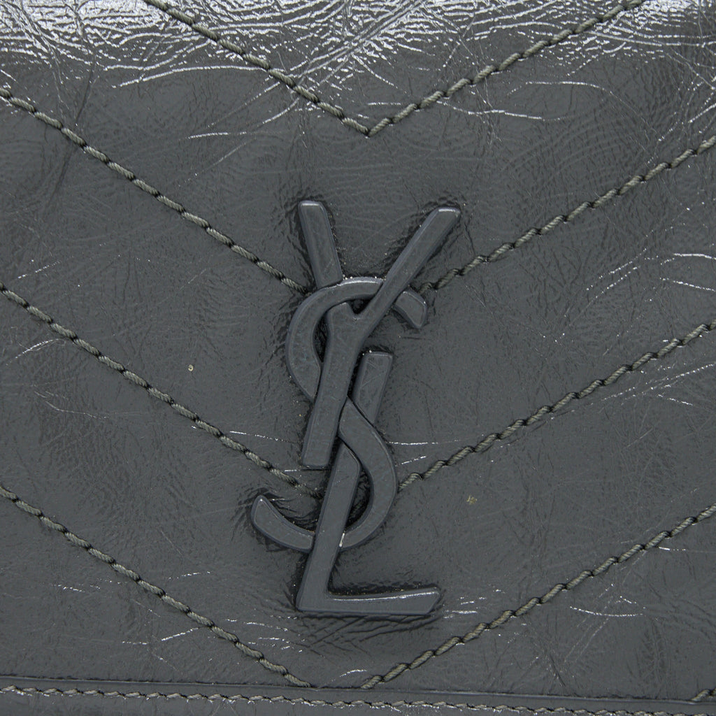 saint-laurent-ysl-niki-baby-dark-grey-with-grey-hardware