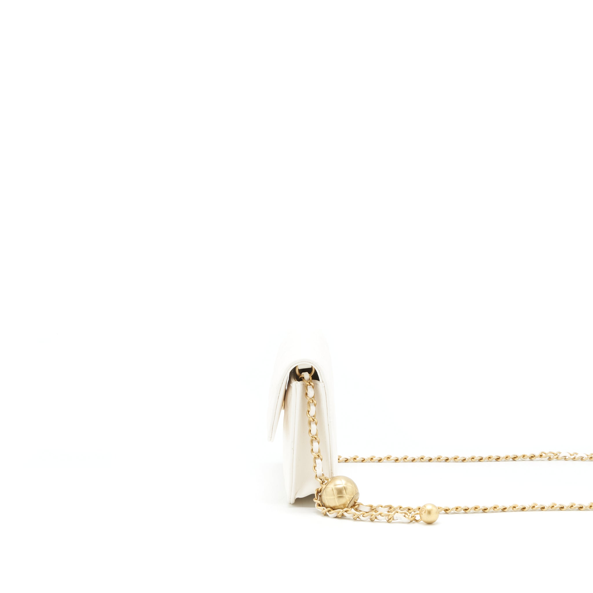 chanel-21b-pearl-crush-mini-flap-bag-with-chain-belt-bag-white-ghw