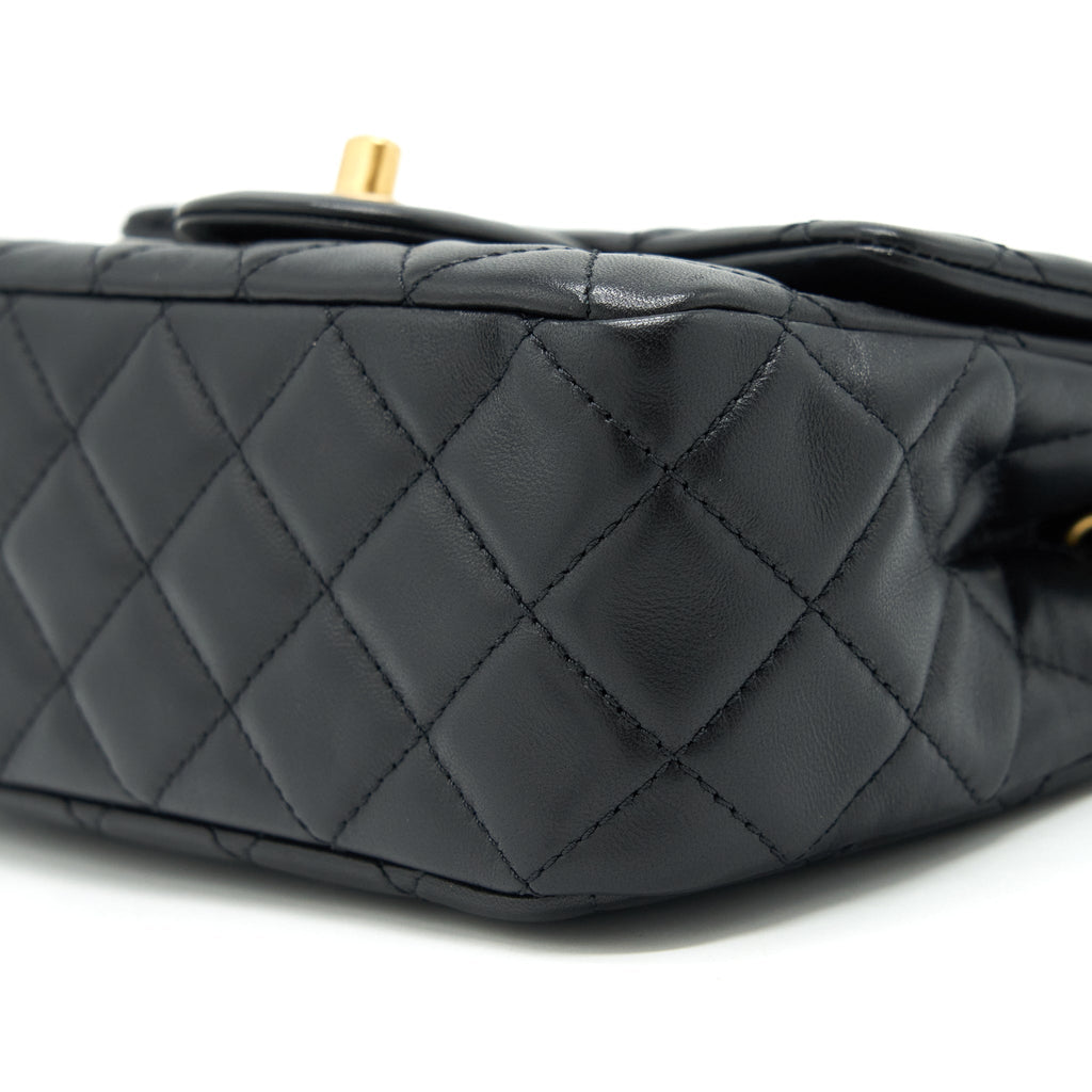 chanel-mini-square-pearl-crush-lambskin-black-ghw