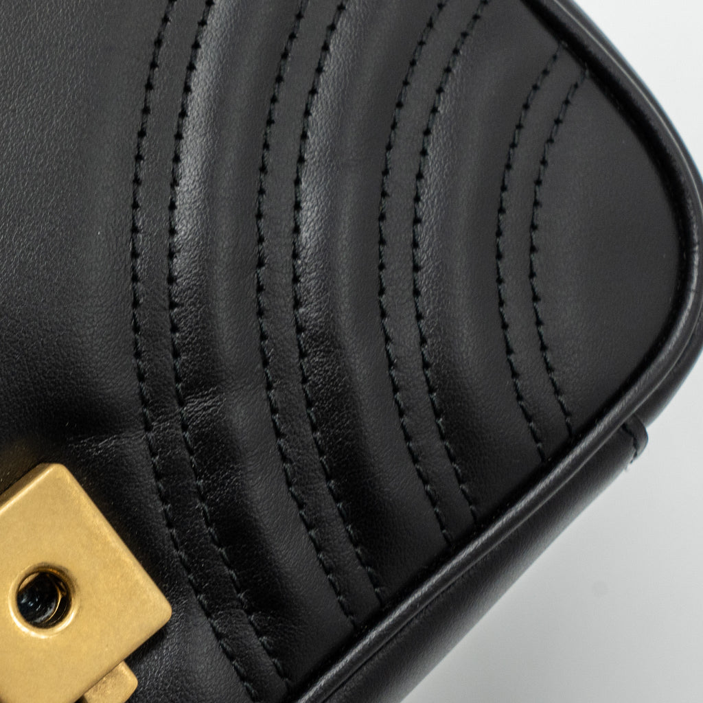 gucci-mini-marmont-calfskin-black-ghw