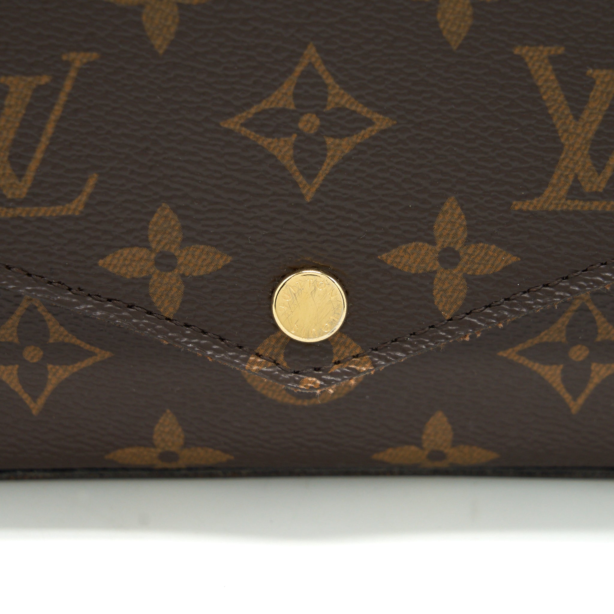 louis-vuitton-felicie-pochette-monogram-canvas-ghw
