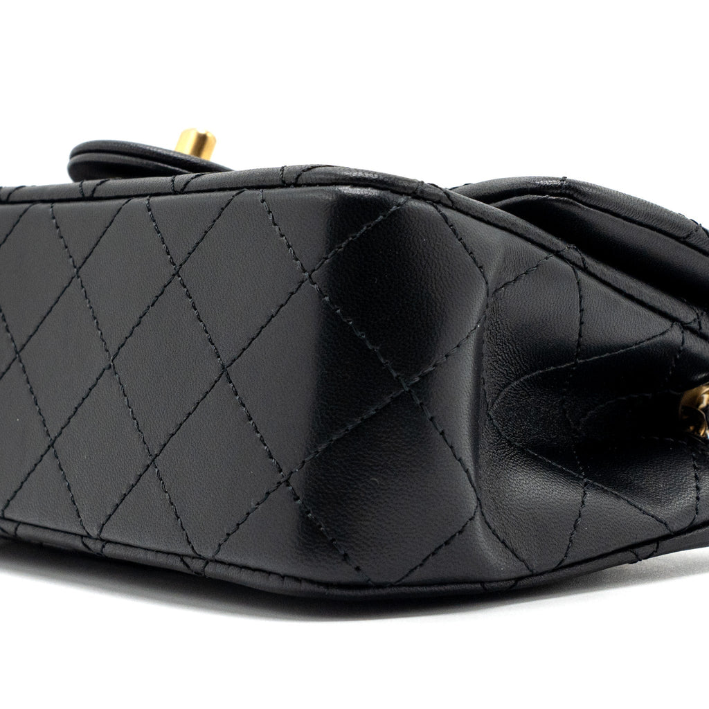 chanel-pearl-crush-mini-rectangular-lambskin-black-brushed-ghwmicrochip