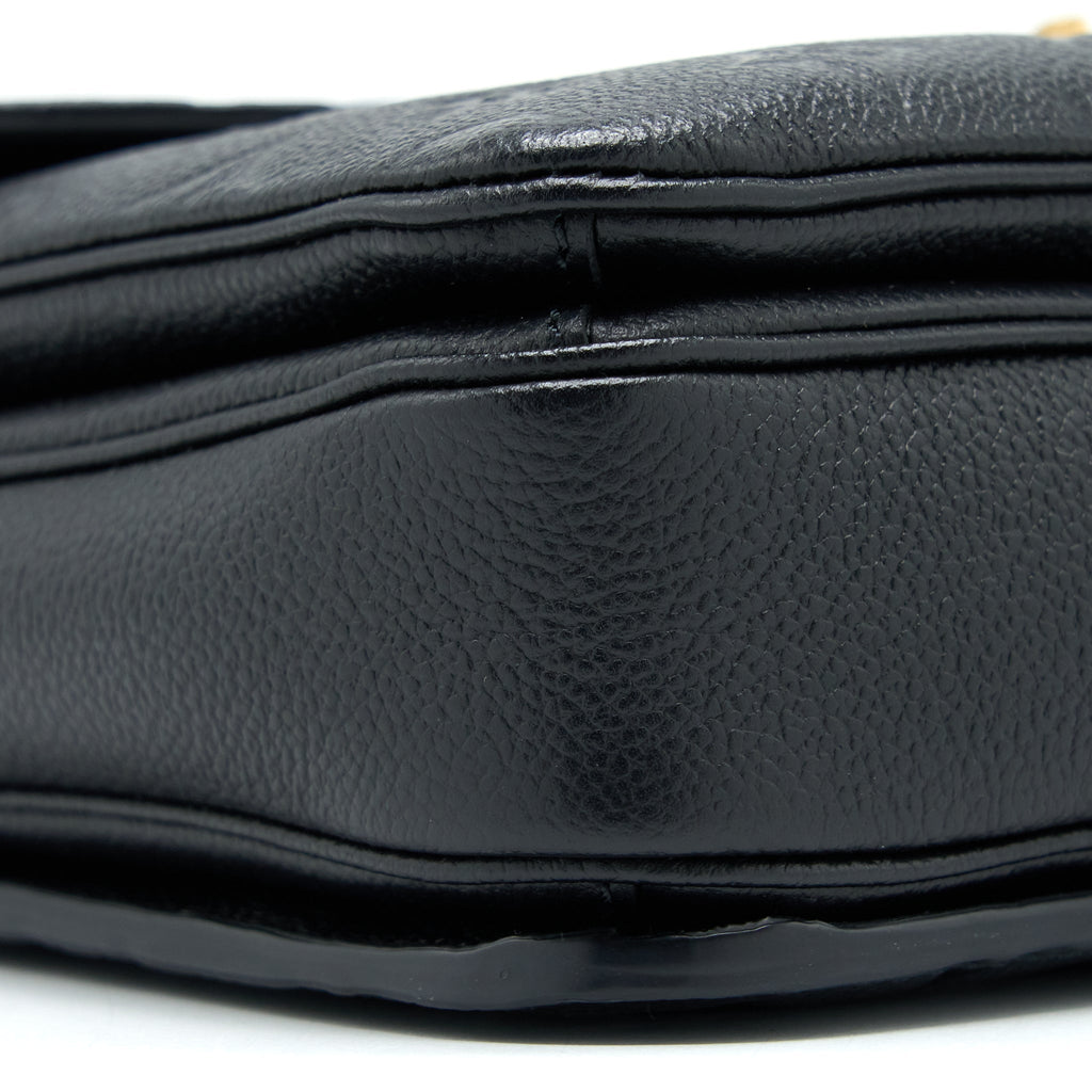 louis-vuitton-pochette-metis-monogram-empreinte-leather-black-ghw
