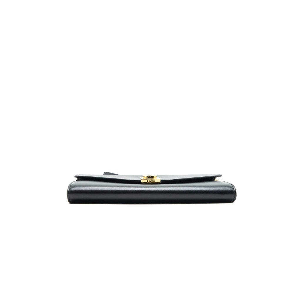 celine-calfskin-c-wallet-on-chain-bag-black-ghw