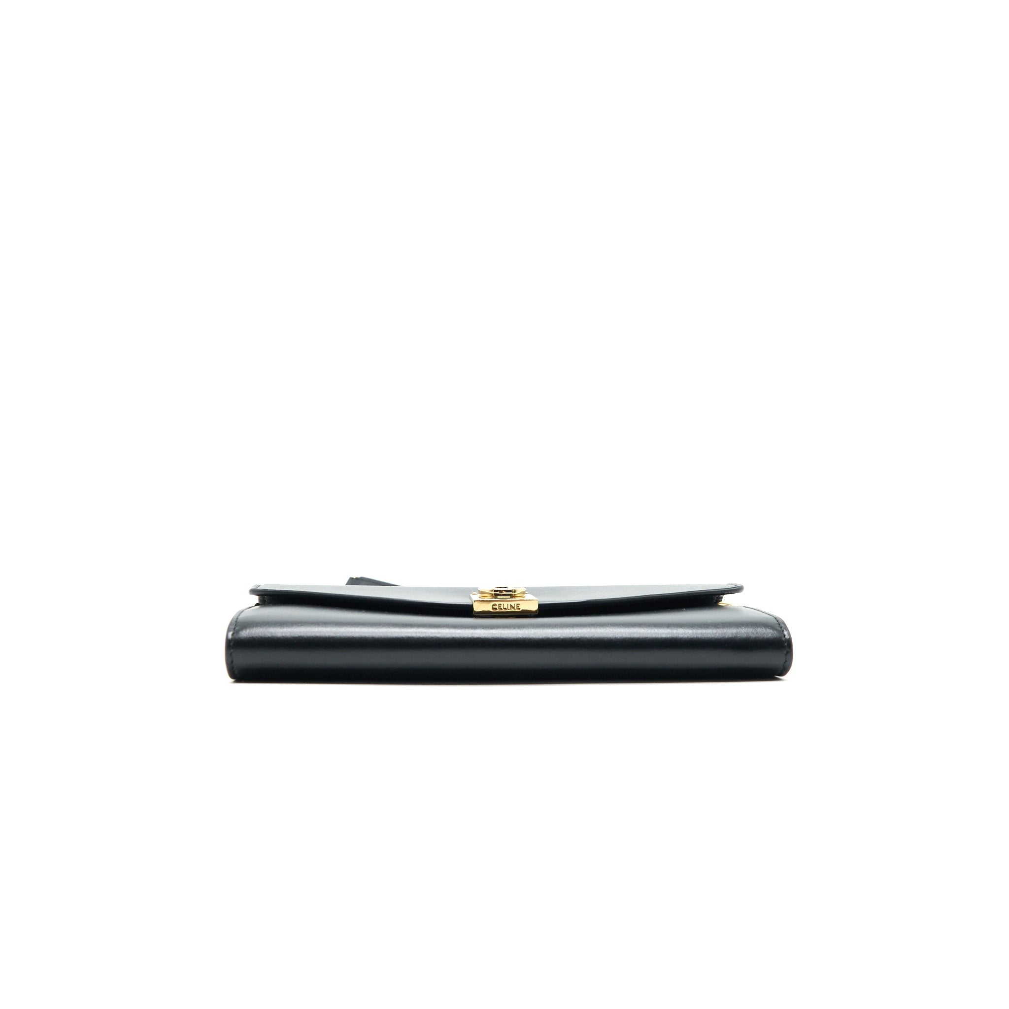 celine-calfskin-c-wallet-on-chain-bag-black-ghw
