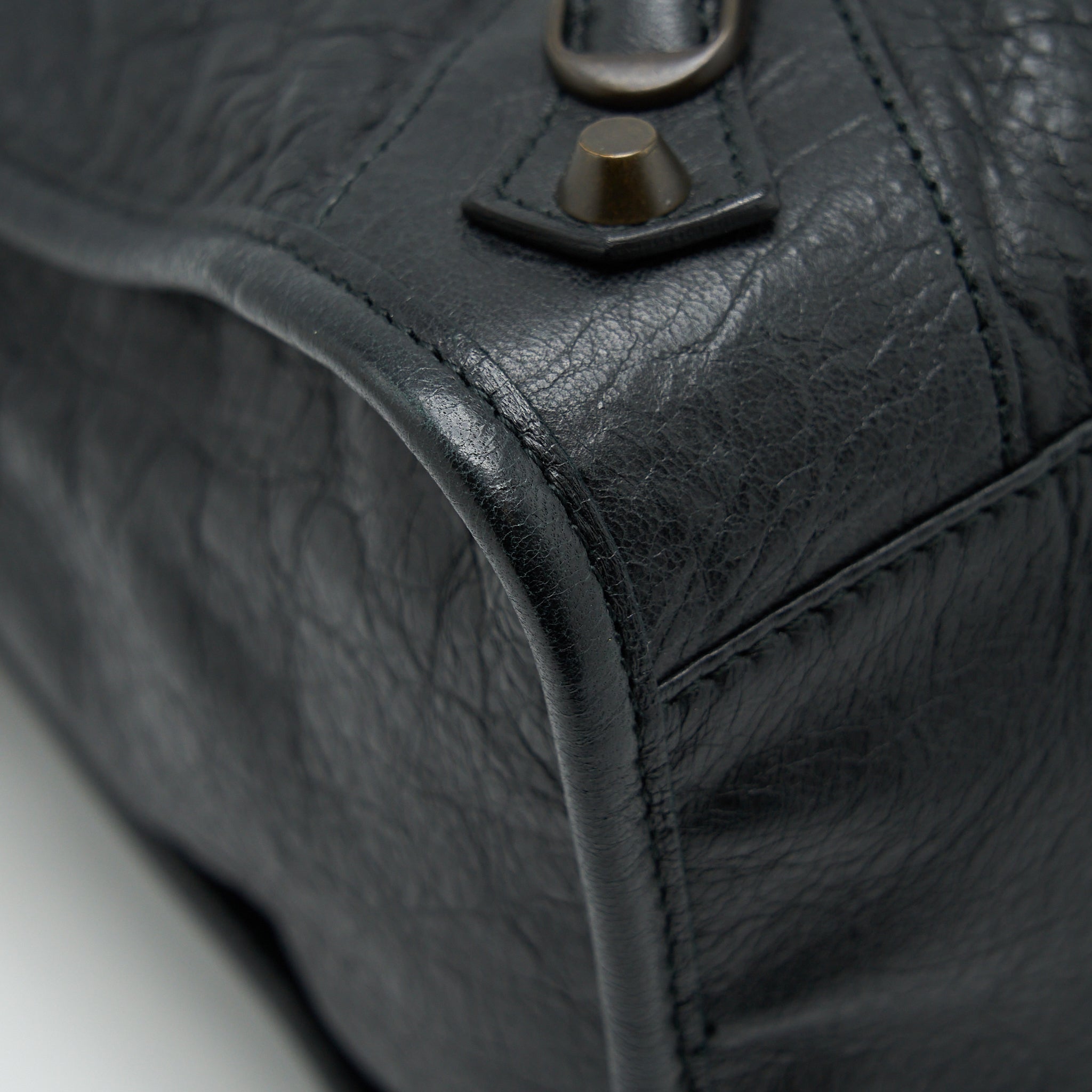 balenciaga-classic-city-bag-black-with-ruthenium-hardware