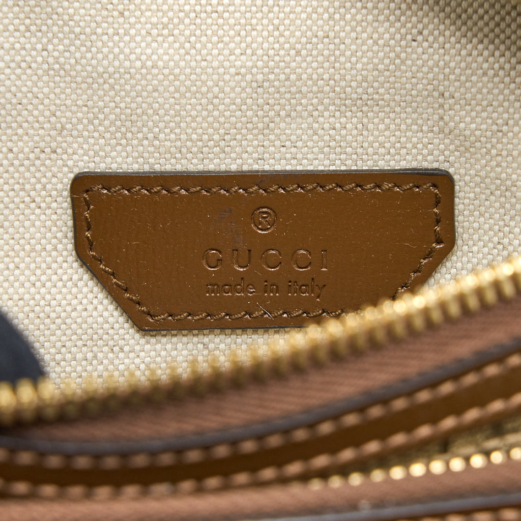 gucci-belt-bag-with-interlocking-g-gg-supreme-canvas-ghw