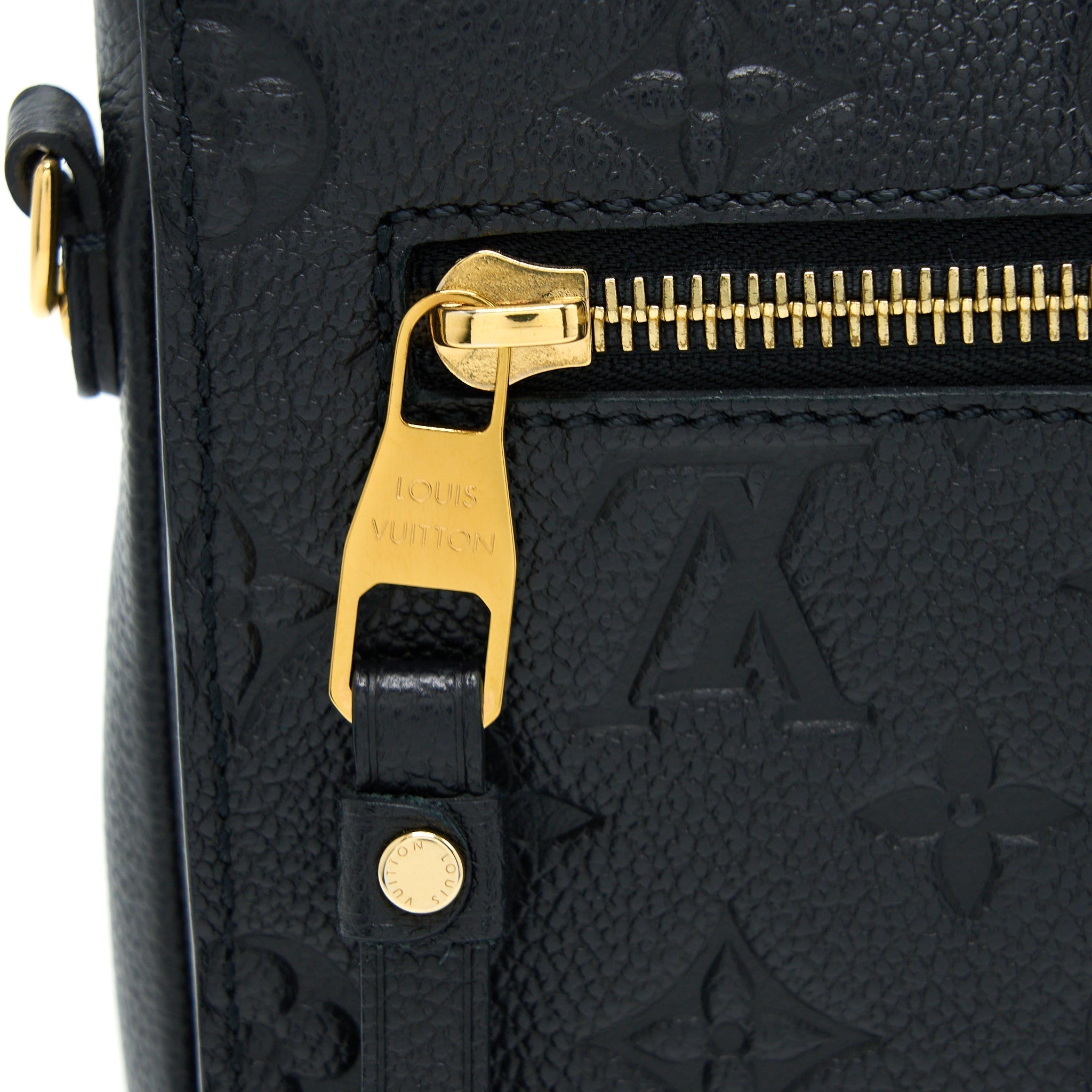louis-vuitton-pochette-metis-monogram-empreinte-leather-black-ghw