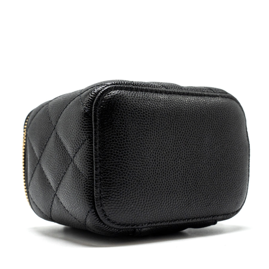 chanel-small-vanity-clutch-with-chain-cc-pearl-caviar-black-lghw-1