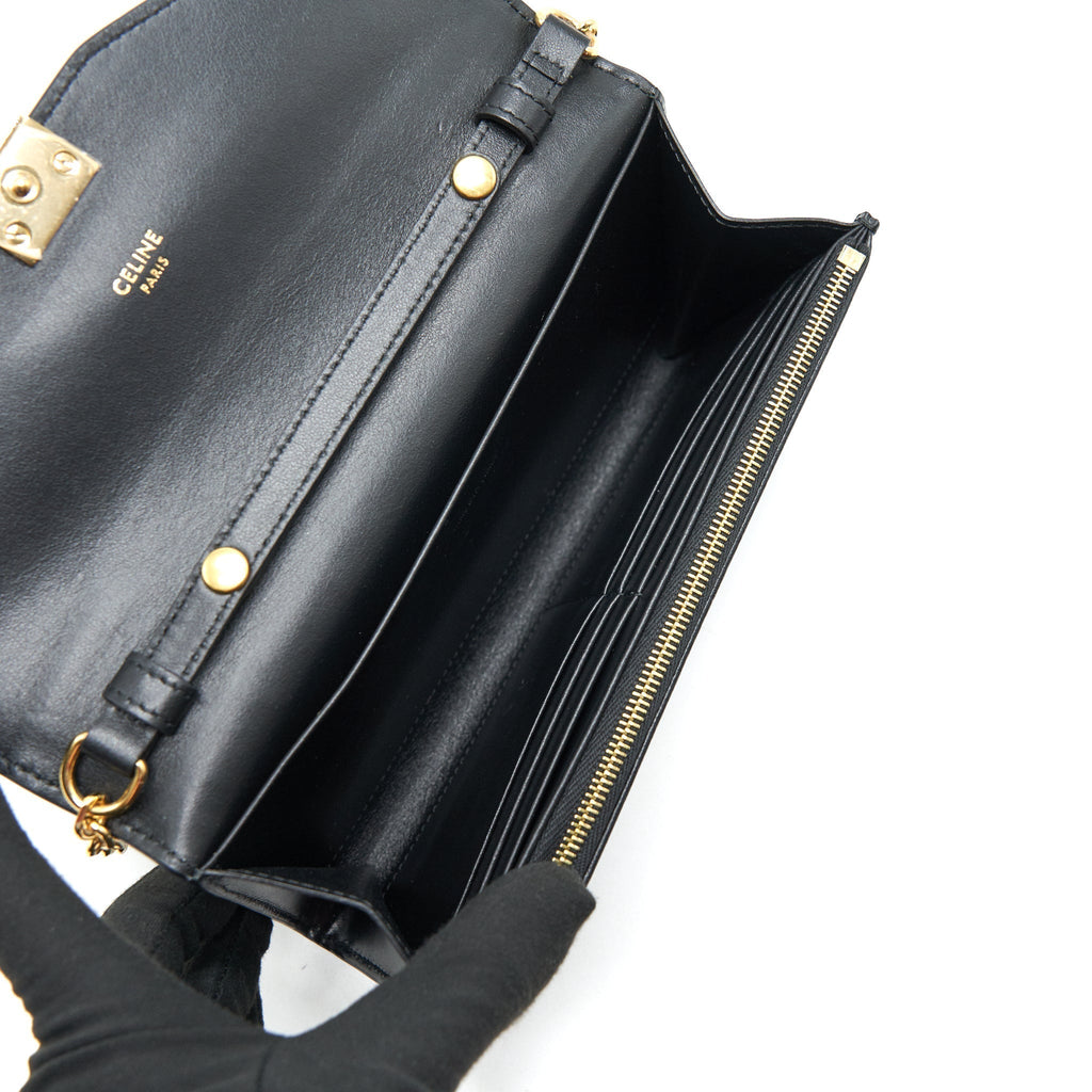 celine-calfskin-c-wallet-on-chain-bag-black-ghw
